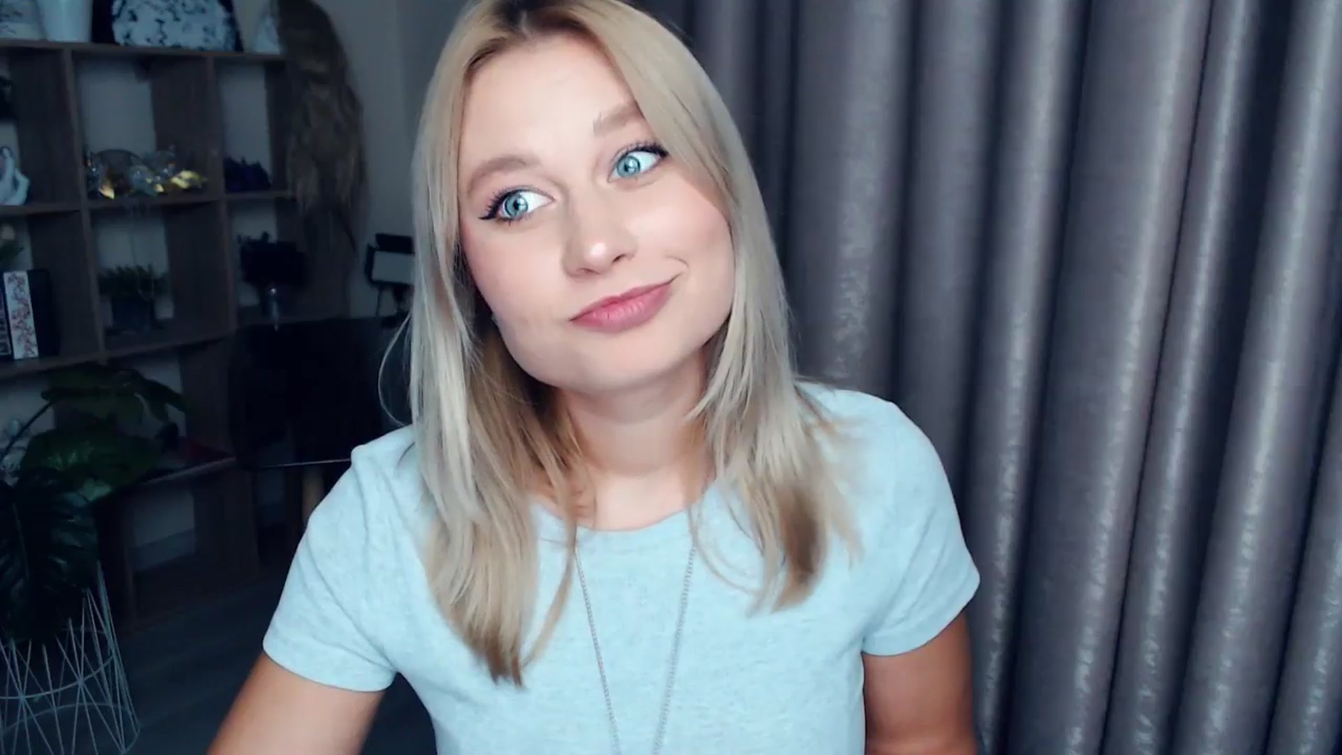 Gallery image thumbnail from Kukla_kolduna's myfreecams stream on, 11/27/2025, 18:47 image 2 of 20