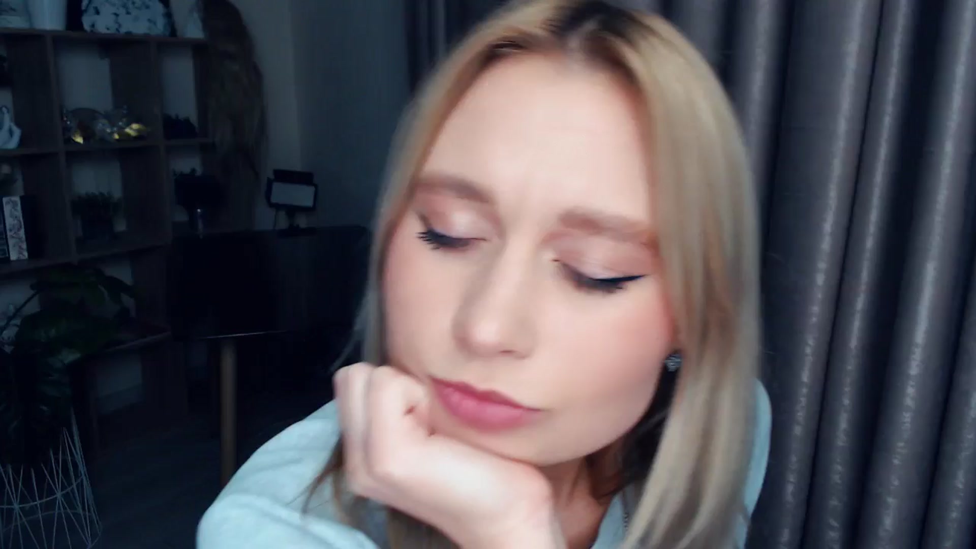 Gallery image thumbnail from Kukla_kolduna's myfreecams stream on, 11/27/2025, 18:47 image 1 of 20