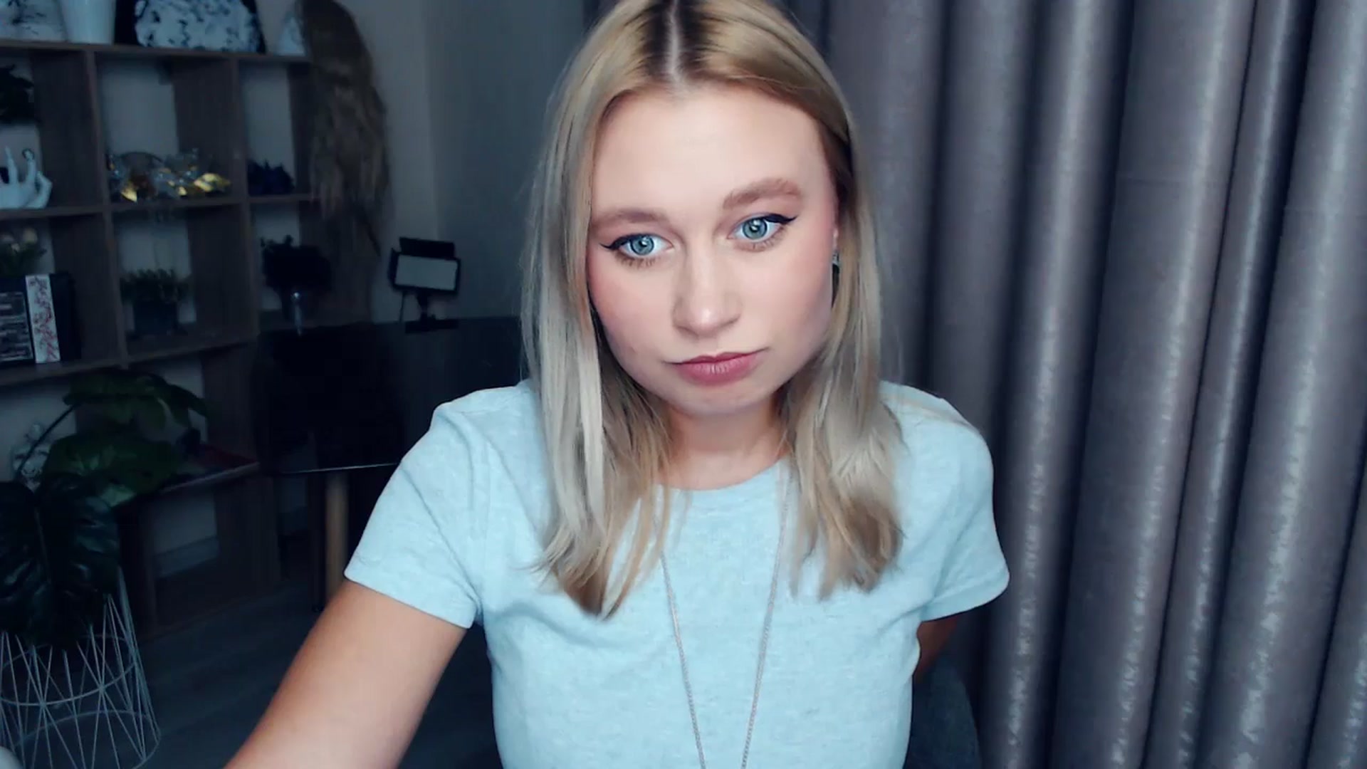 Gallery image thumbnail from Kukla_kolduna's myfreecams stream on, 11/27/2025, 18:47 image 20 of 20
