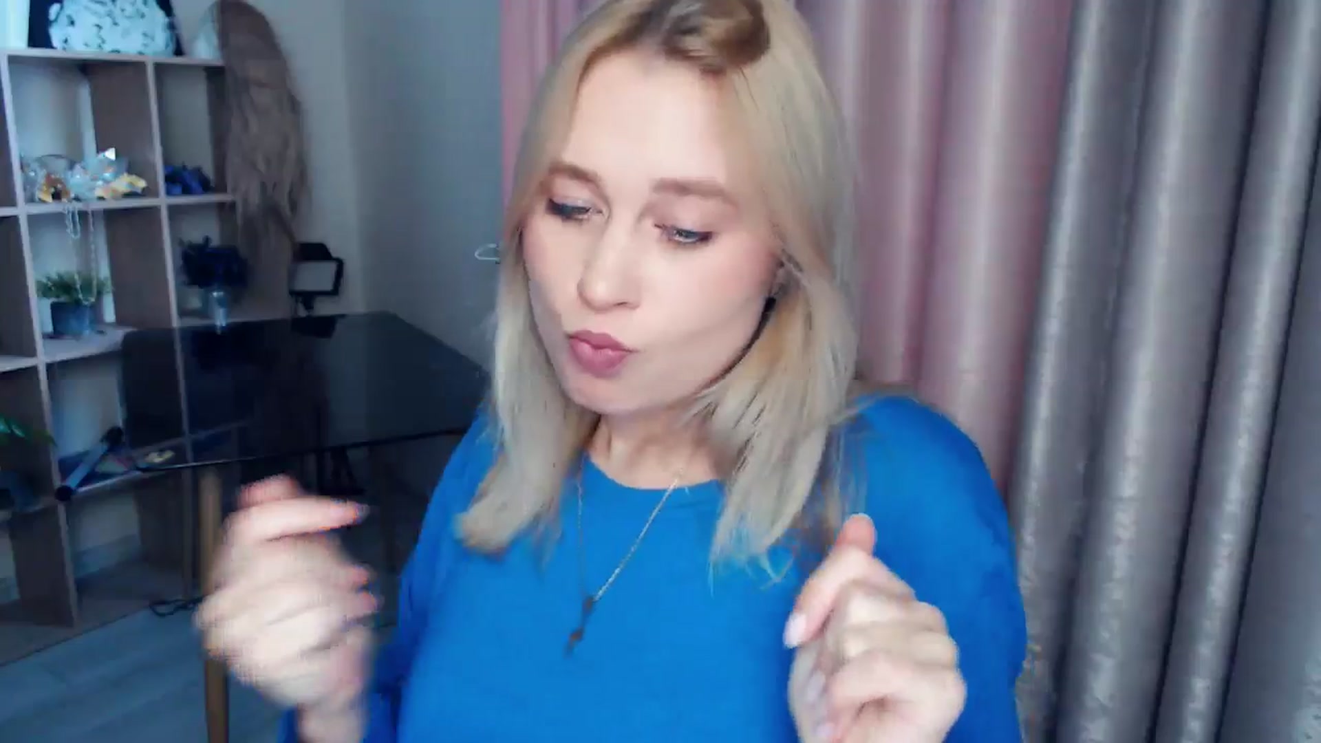 Gallery image thumbnail from Kukla_kolduna's myfreecams stream on, 11/30/2025, 09:40 image 16 of 20