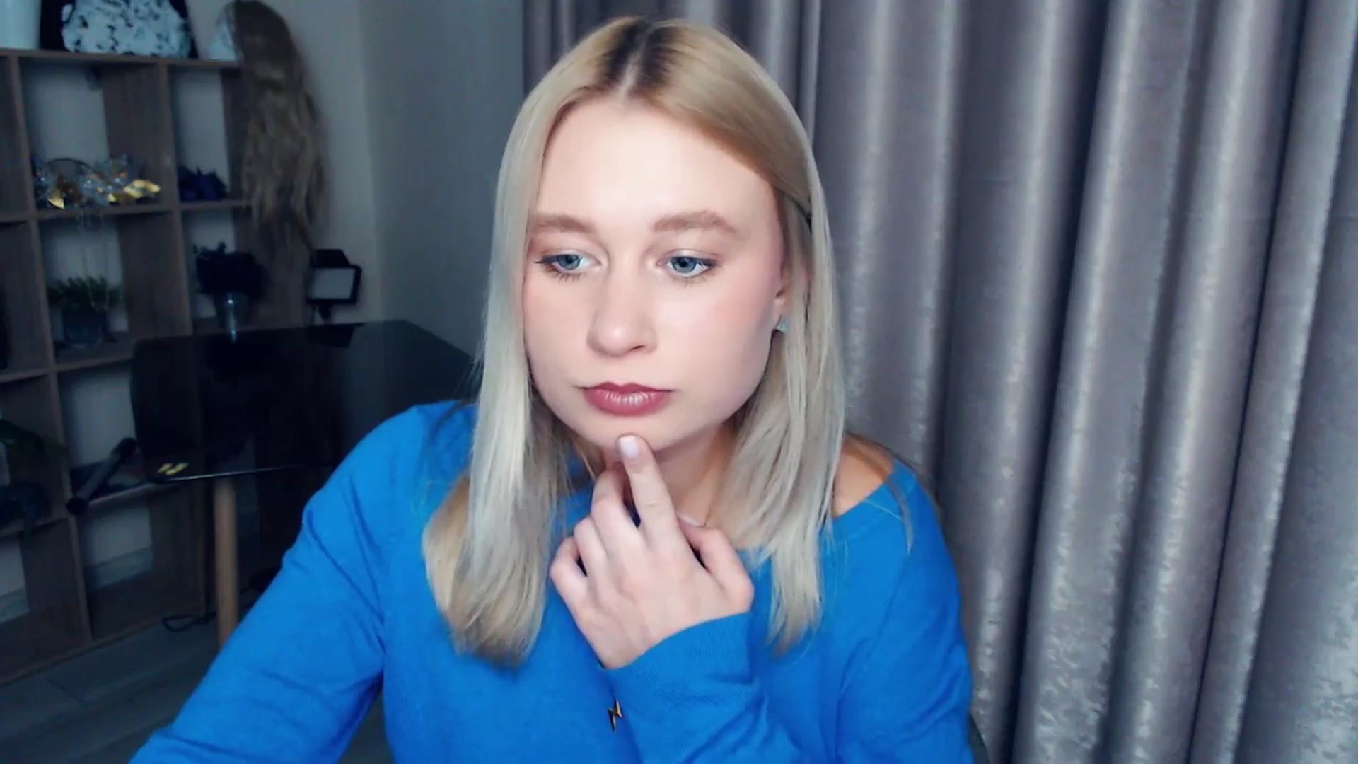 Gallery image thumbnail from Kukla_kolduna's myfreecams stream on, 11/30/2025, 17:47 image 3 of 20