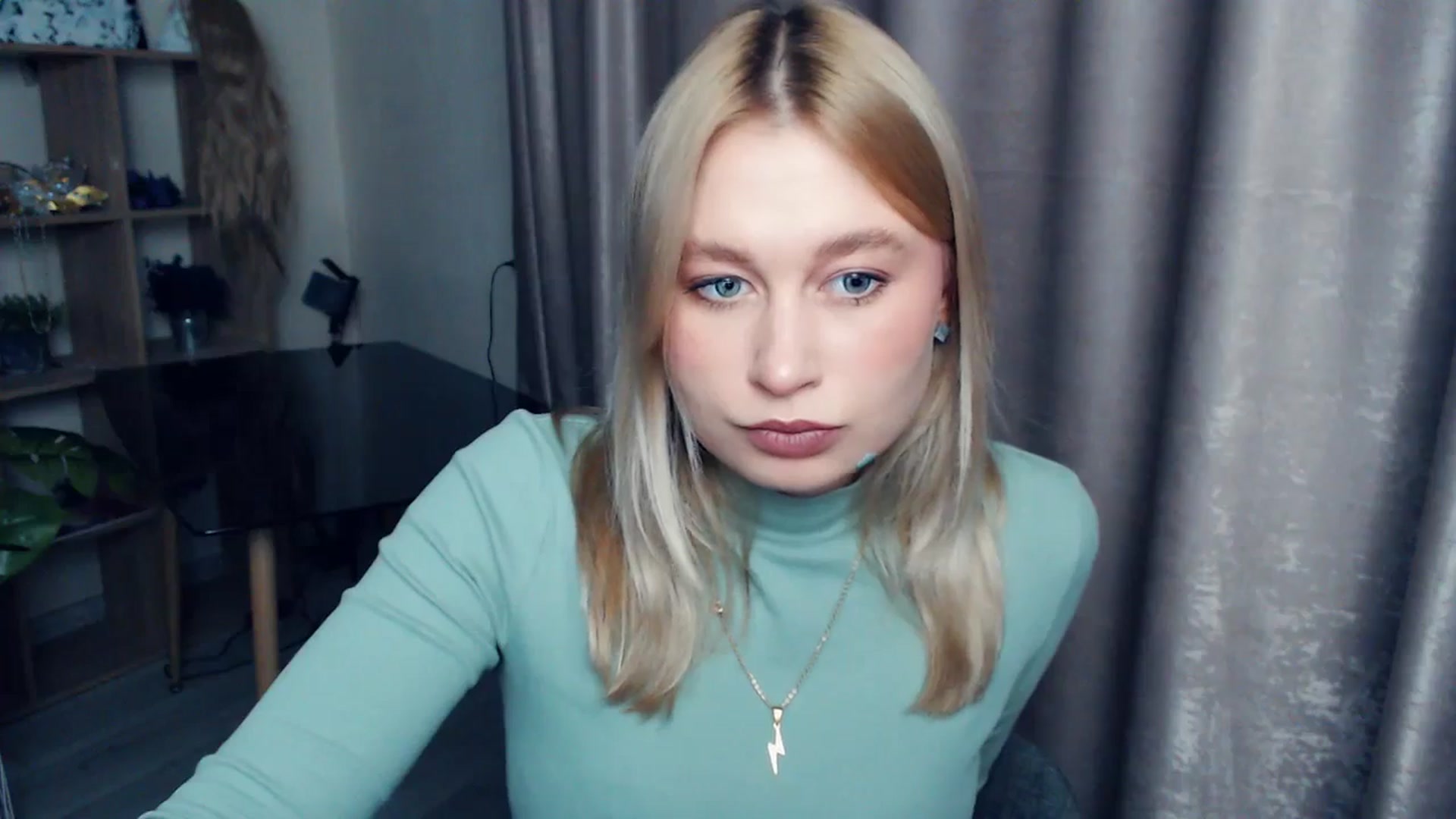 Gallery image thumbnail from Kukla_kolduna's myfreecams stream on, 12/03/2025, 15:49 image 16 of 20
