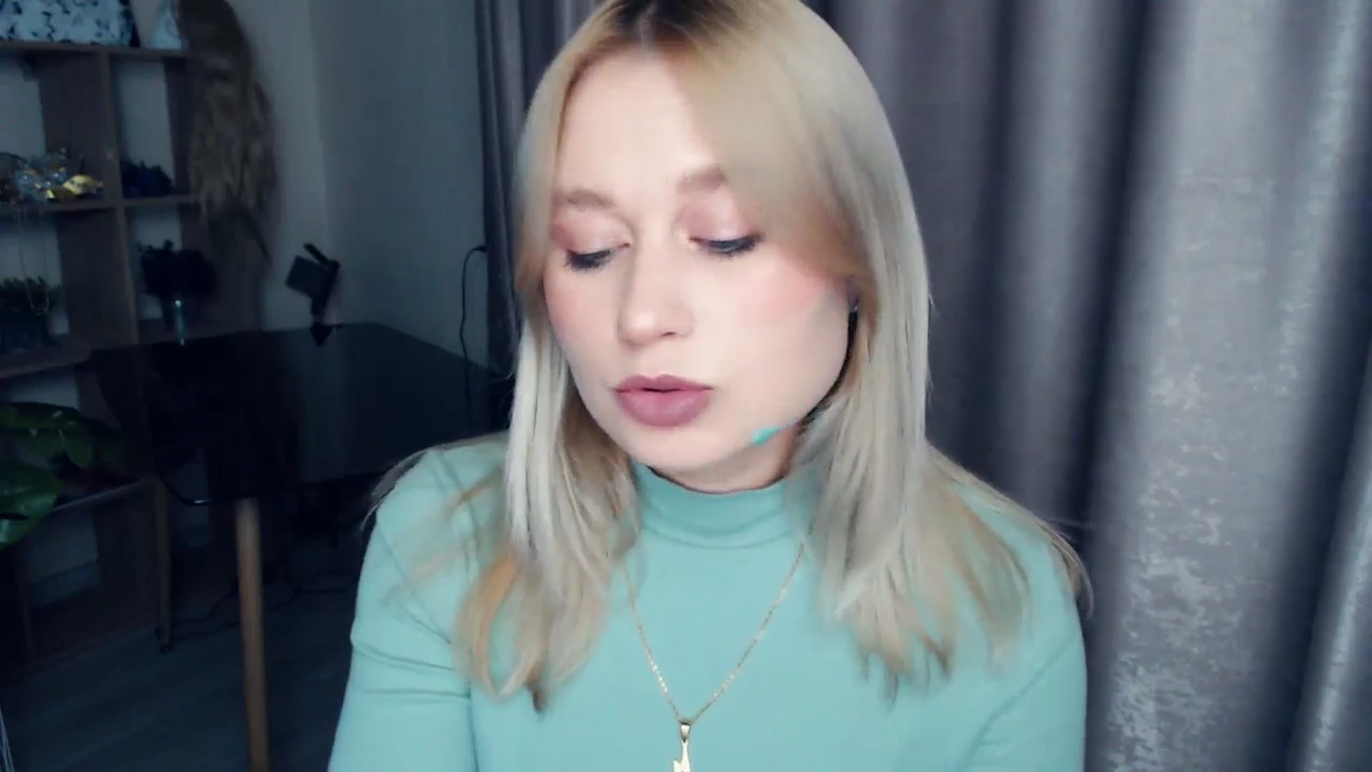 Gallery image thumbnail from Kukla_kolduna's myfreecams stream on, 12/03/2025, 15:49 image 2 of 20