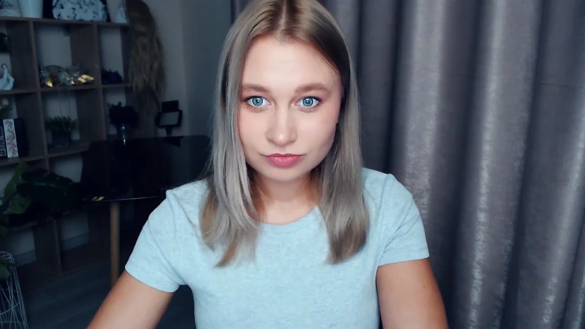 Gallery image thumbnail from Kukla_kolduna's myfreecams stream on, 12/04/2025, 16:22 image 20 of 20