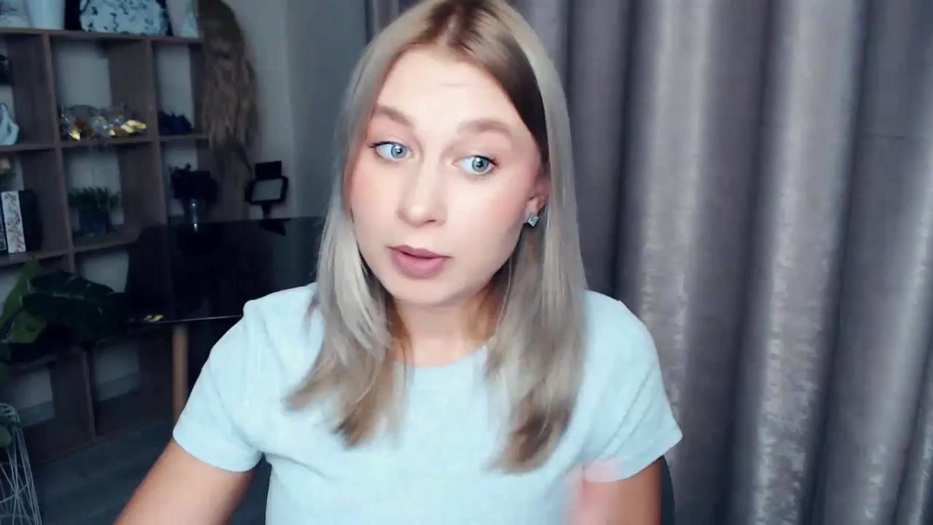 Gallery image thumbnail from Kukla_kolduna's myfreecams stream on, 12/04/2025, 16:22 image 1 of 20