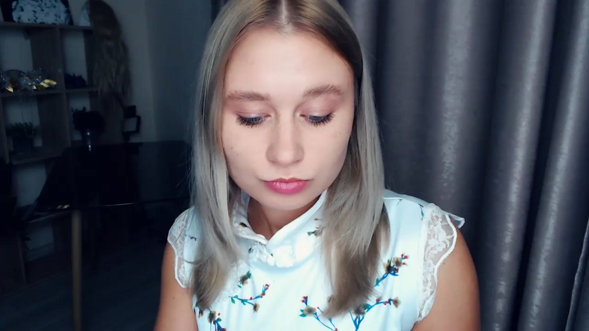 Gallery image thumbnail from Kukla_kolduna's myfreecams stream on, 12/05/2025, 17:07 image 17 of 20