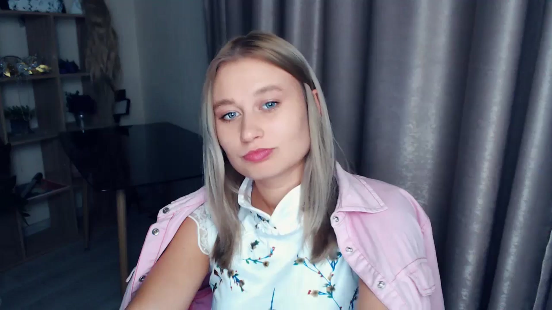 Gallery image thumbnail from Kukla_kolduna's myfreecams stream on, 12/05/2025, 18:34 image 18 of 20