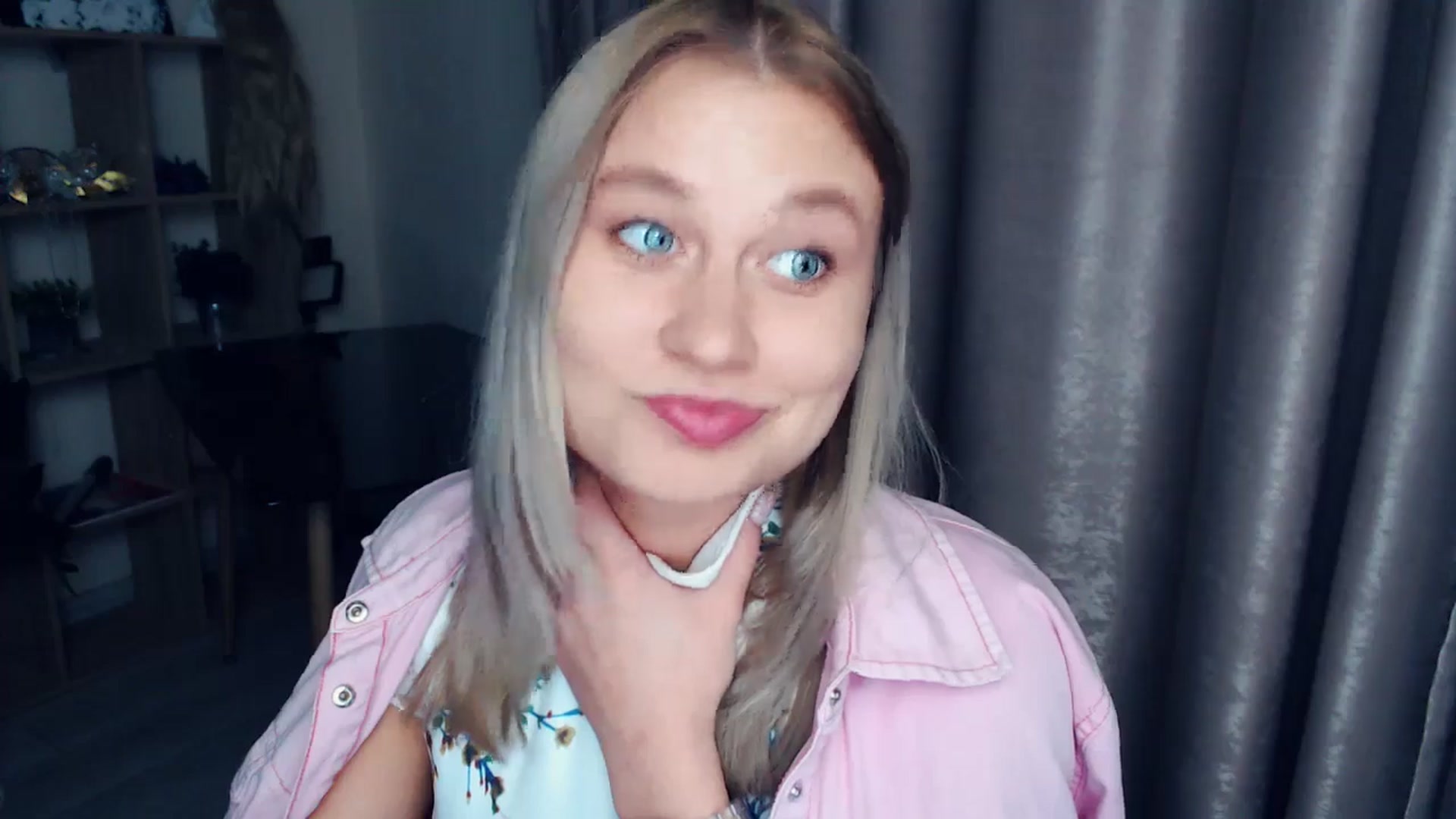 Gallery image thumbnail from Kukla_kolduna's myfreecams stream on, 12/05/2025, 18:34 image 10 of 20