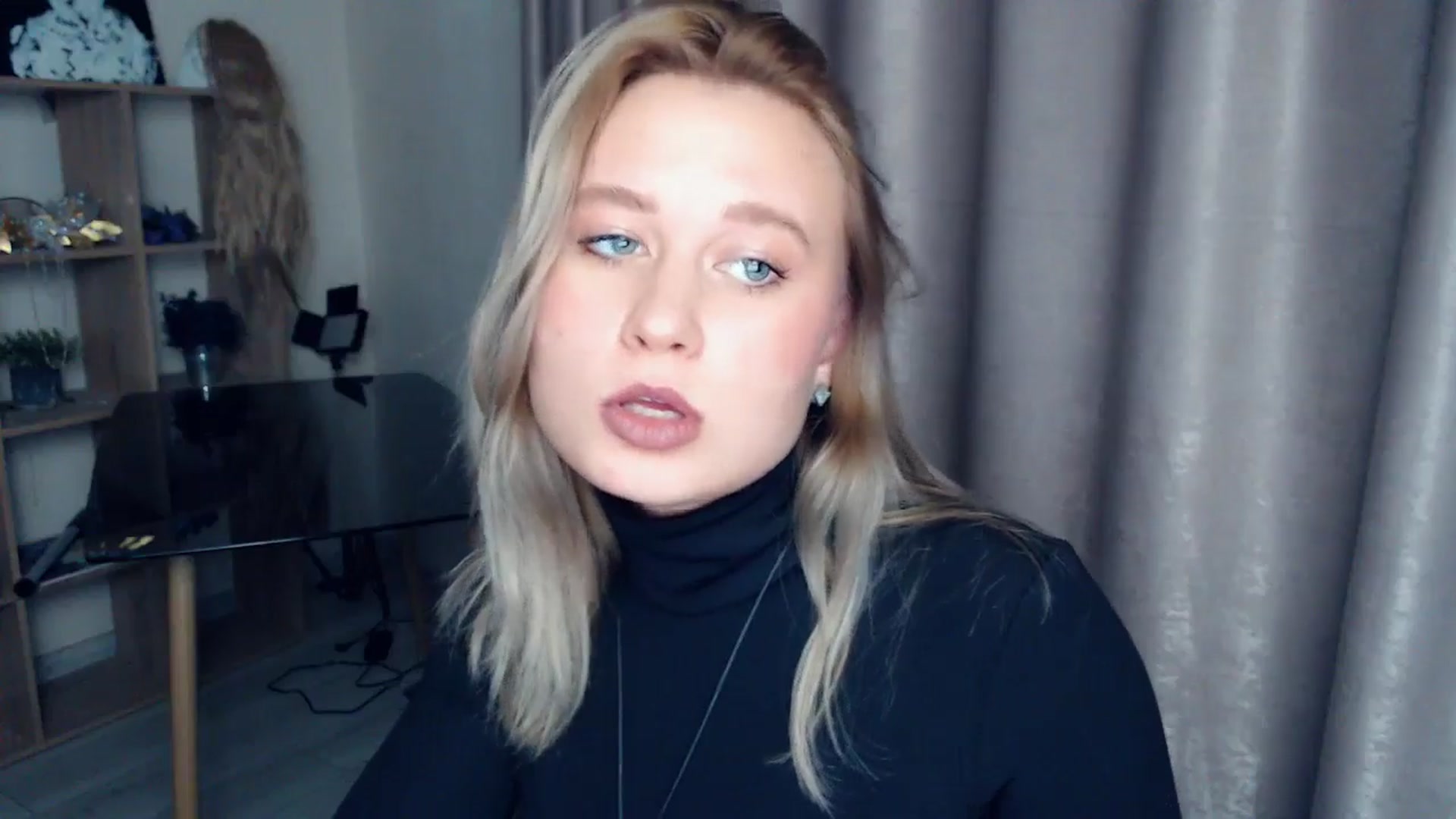 Gallery image thumbnail from Kukla_kolduna's myfreecams stream on, 12/07/2025, 17:51 image 14 of 20