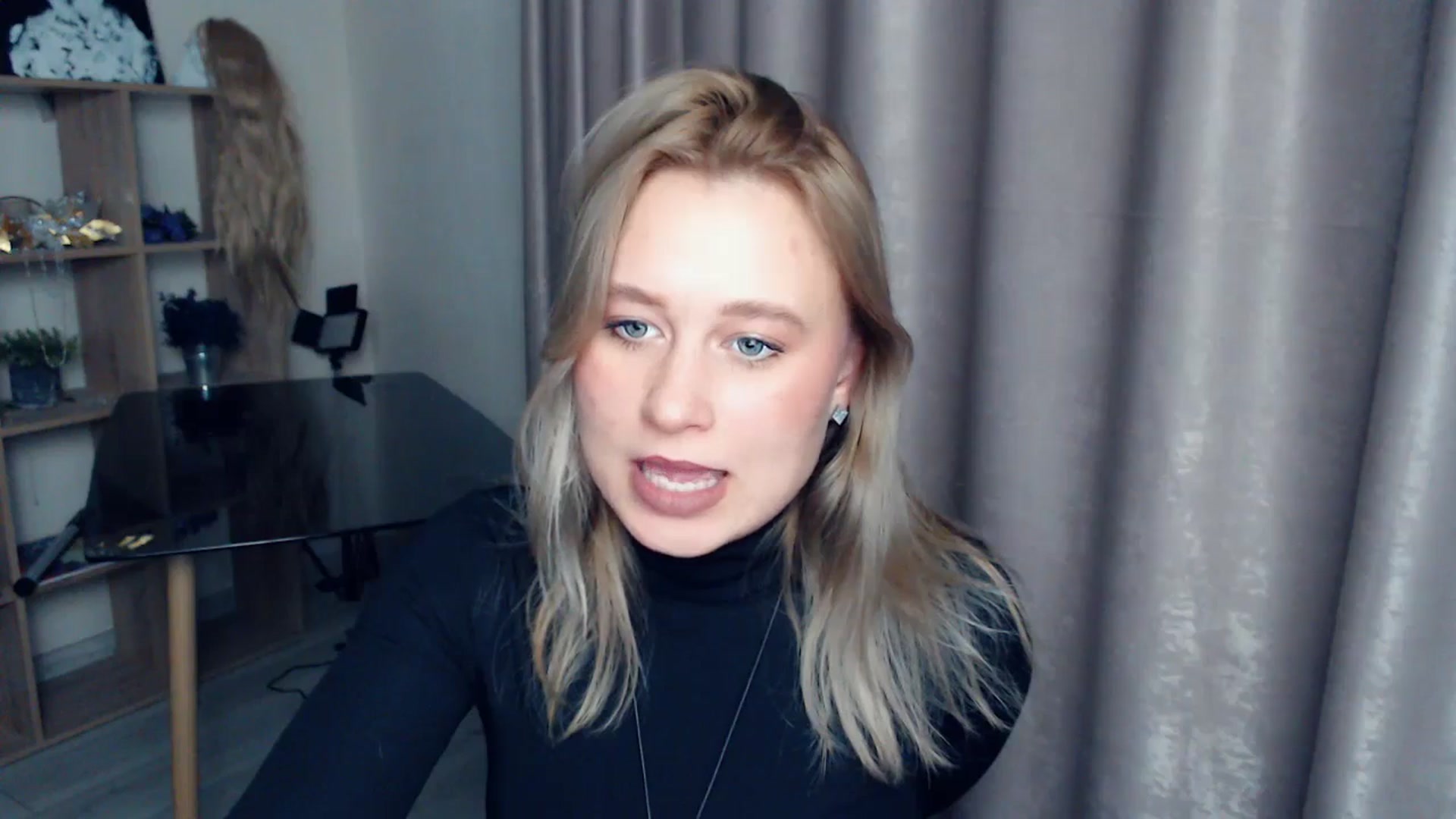 Gallery image thumbnail from Kukla_kolduna's myfreecams stream on, 12/07/2025, 17:51 image 17 of 20