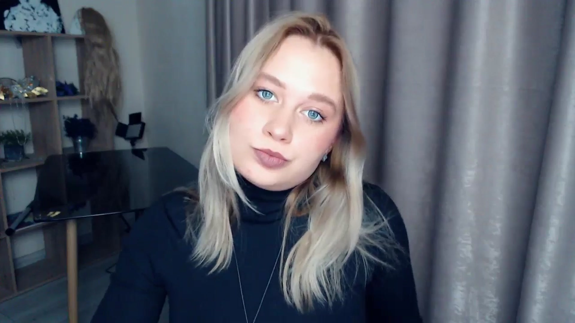 Gallery image thumbnail from Kukla_kolduna's myfreecams stream on, 12/07/2025, 17:51 image 9 of 20