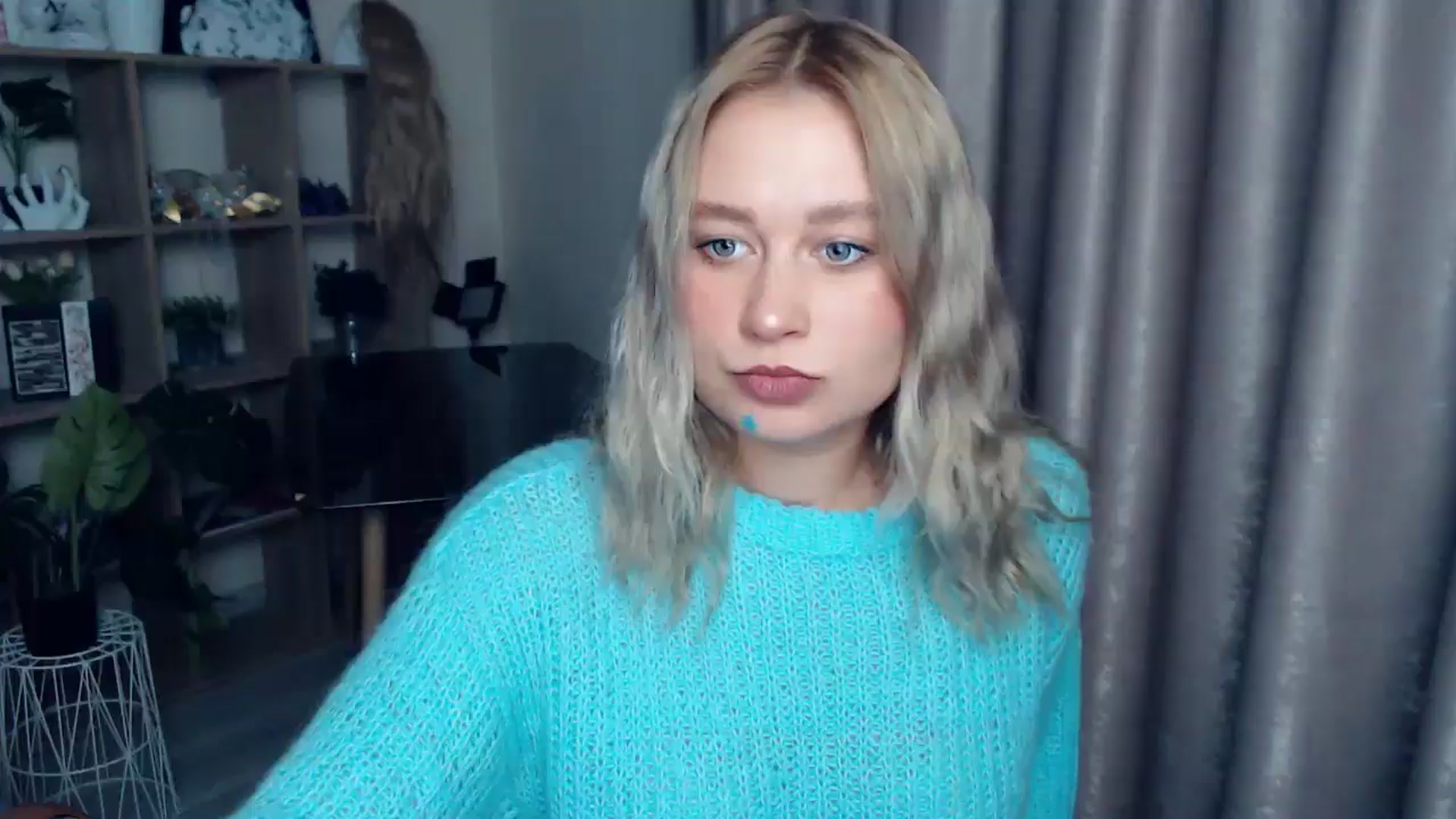 Gallery image thumbnail from Kukla_kolduna's myfreecams stream on, 12/10/2025, 19:00 image 15 of 20