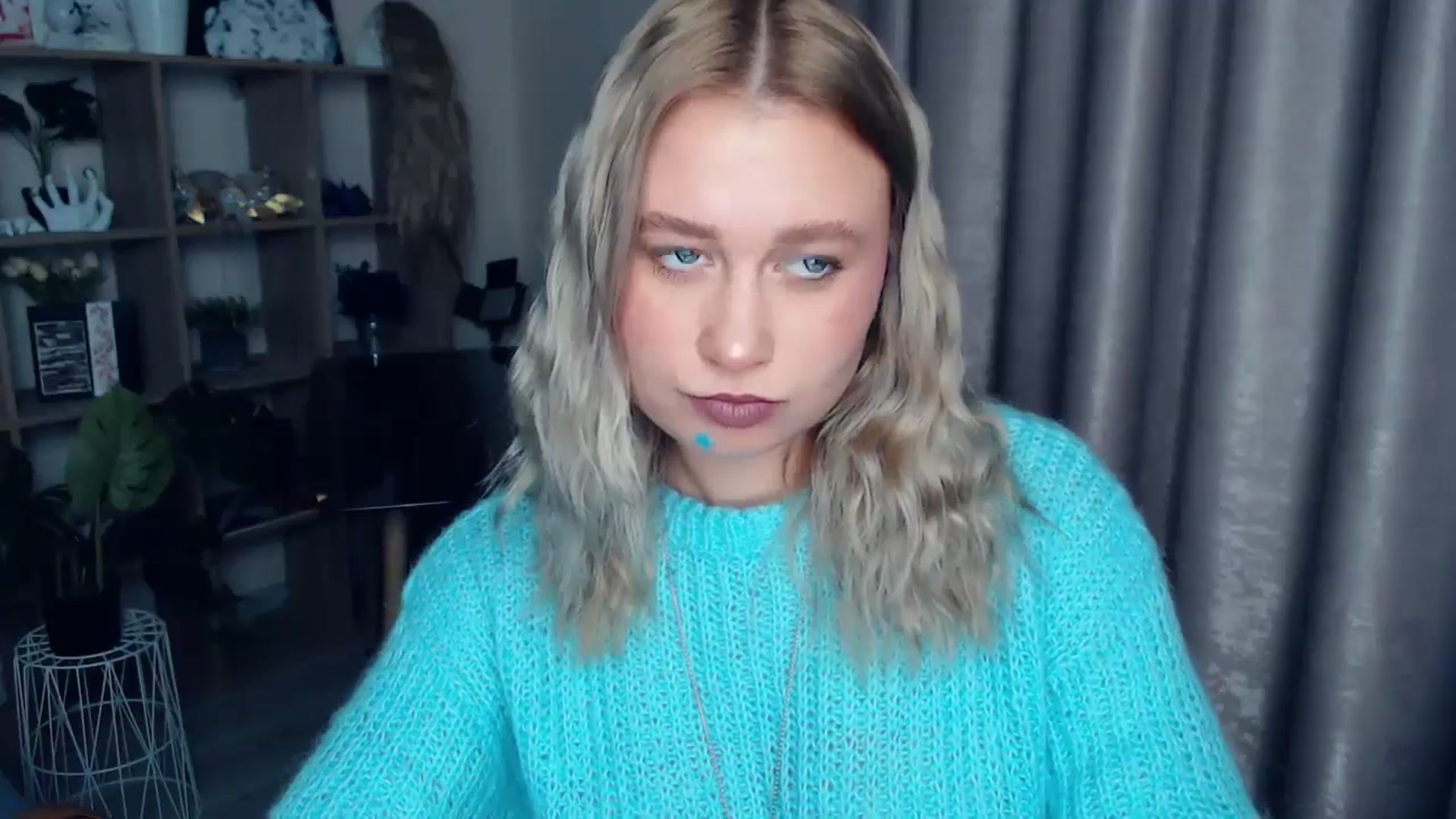 Gallery image thumbnail from Kukla_kolduna's myfreecams stream on, 12/10/2025, 19:00 image 4 of 20