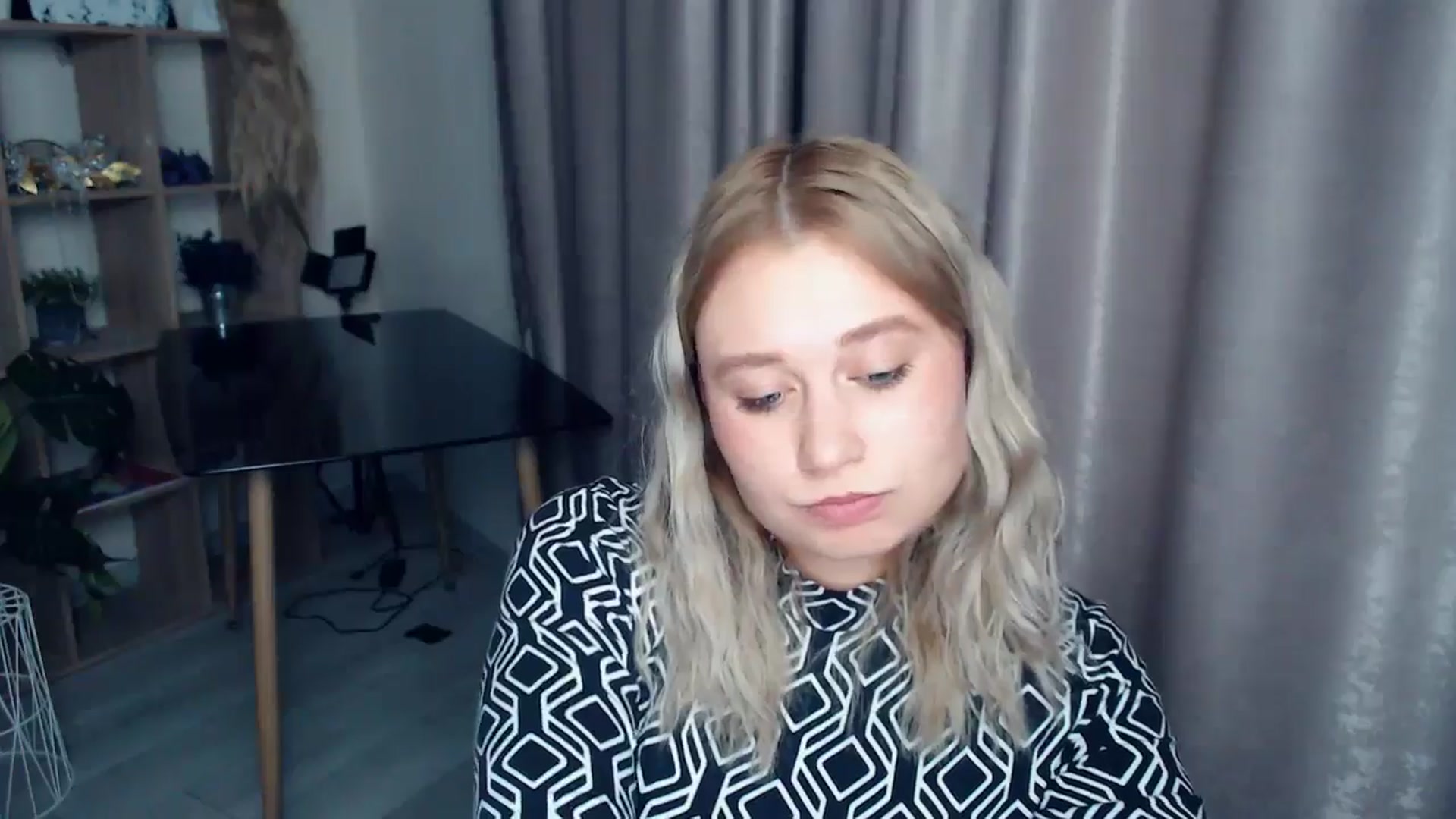Gallery image thumbnail from Kukla_kolduna's myfreecams stream on, 12/11/2025, 19:06 image 20 of 20