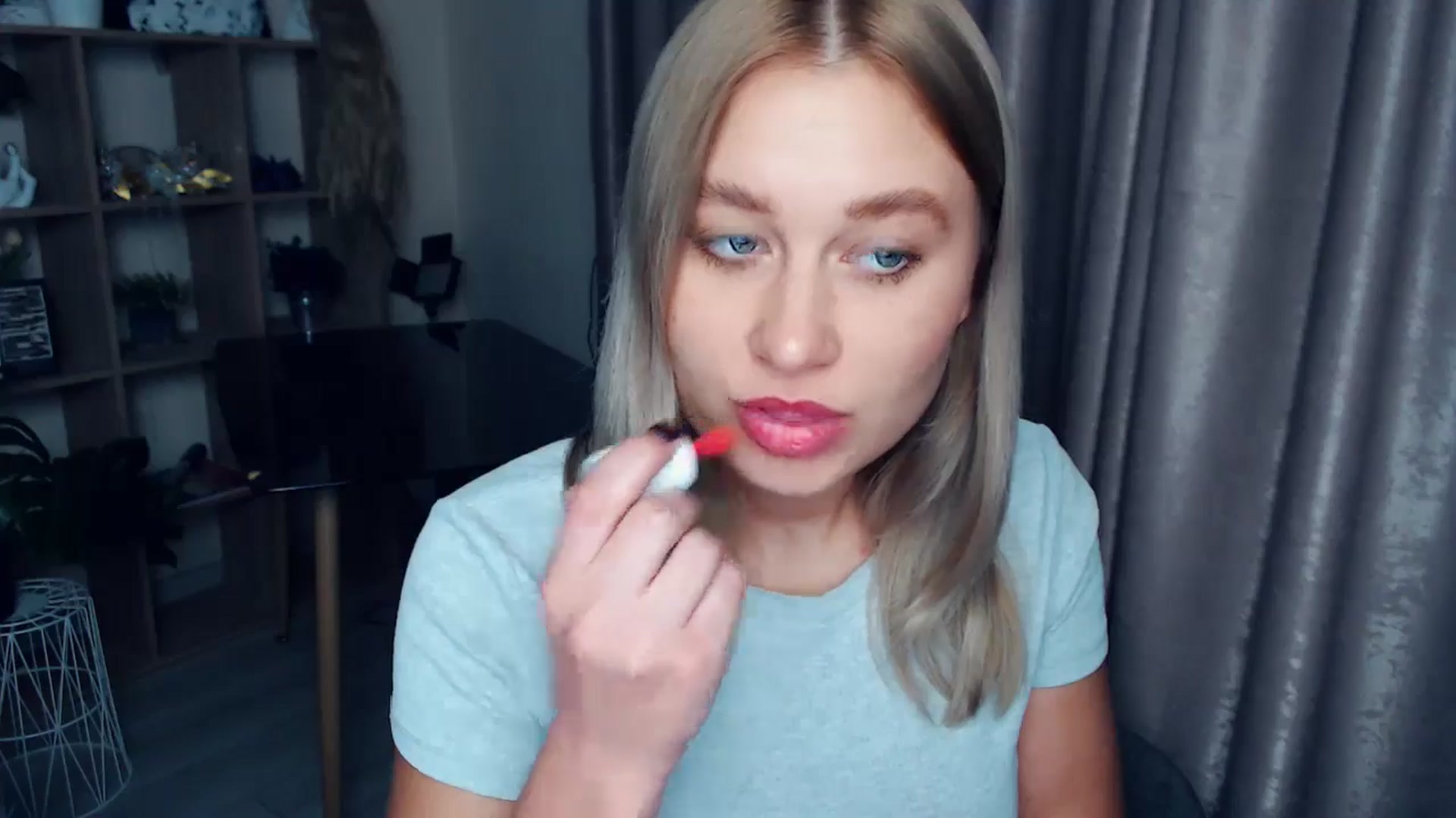 Gallery image thumbnail from Kukla_kolduna's myfreecams stream on, 12/12/2025, 16:30 image 10 of 20