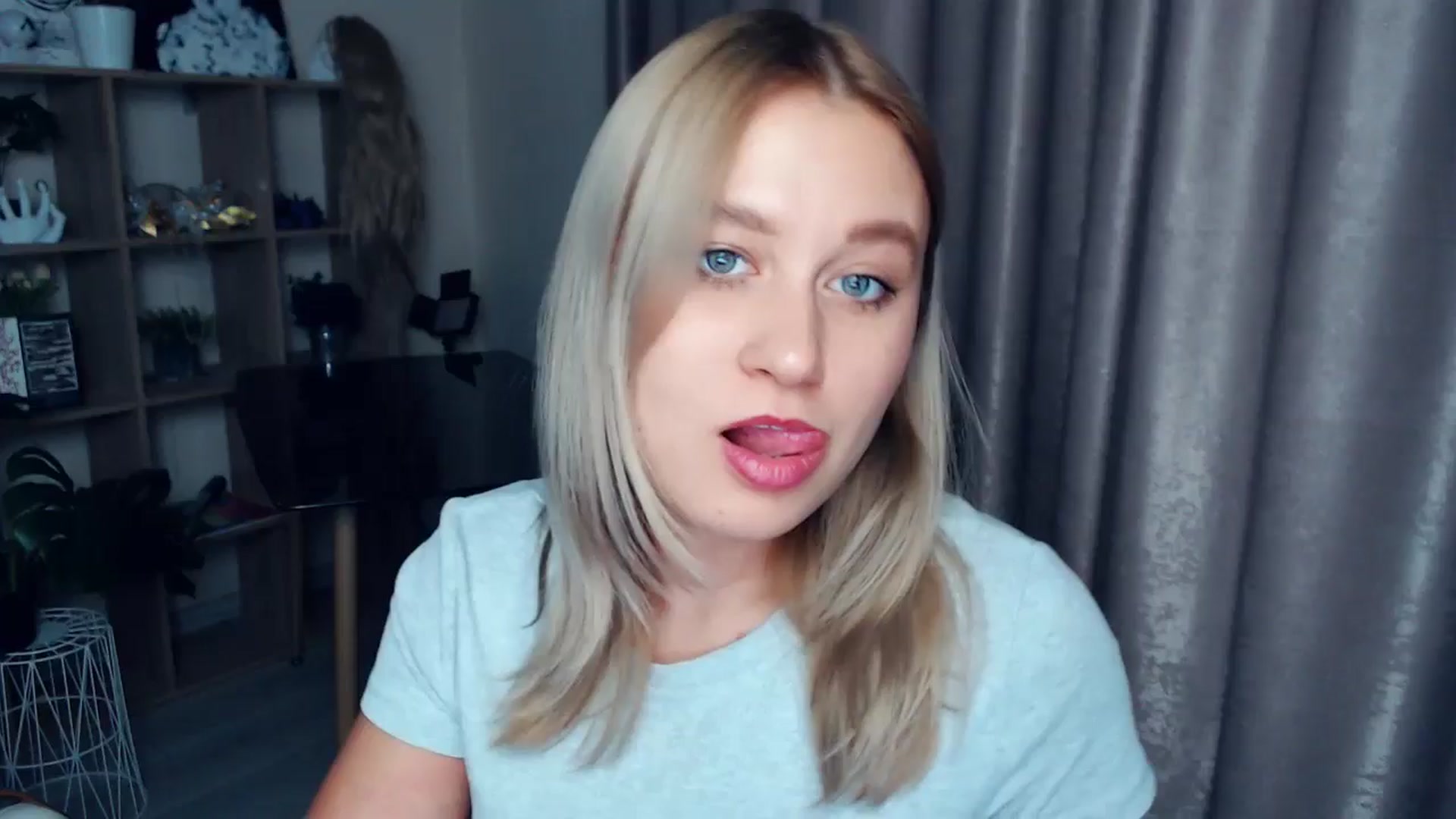 Gallery image thumbnail from Kukla_kolduna's myfreecams stream on, 12/12/2025, 19:06 image 11 of 20