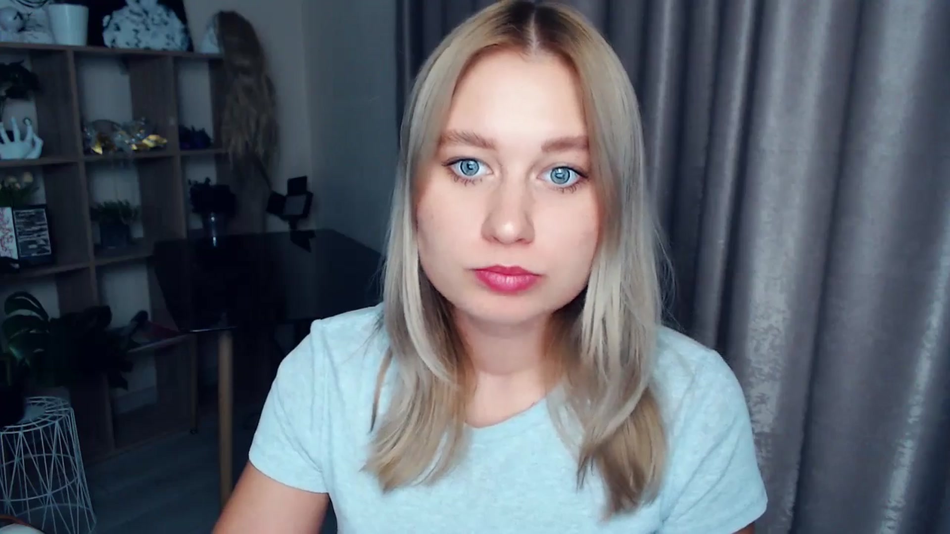Gallery image thumbnail from Kukla_kolduna's myfreecams stream on, 12/12/2025, 19:06 image 5 of 20