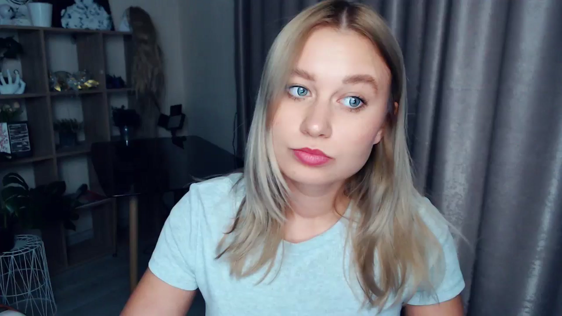 Gallery image thumbnail from Kukla_kolduna's myfreecams stream on, 12/12/2025, 19:06 image 1 of 20