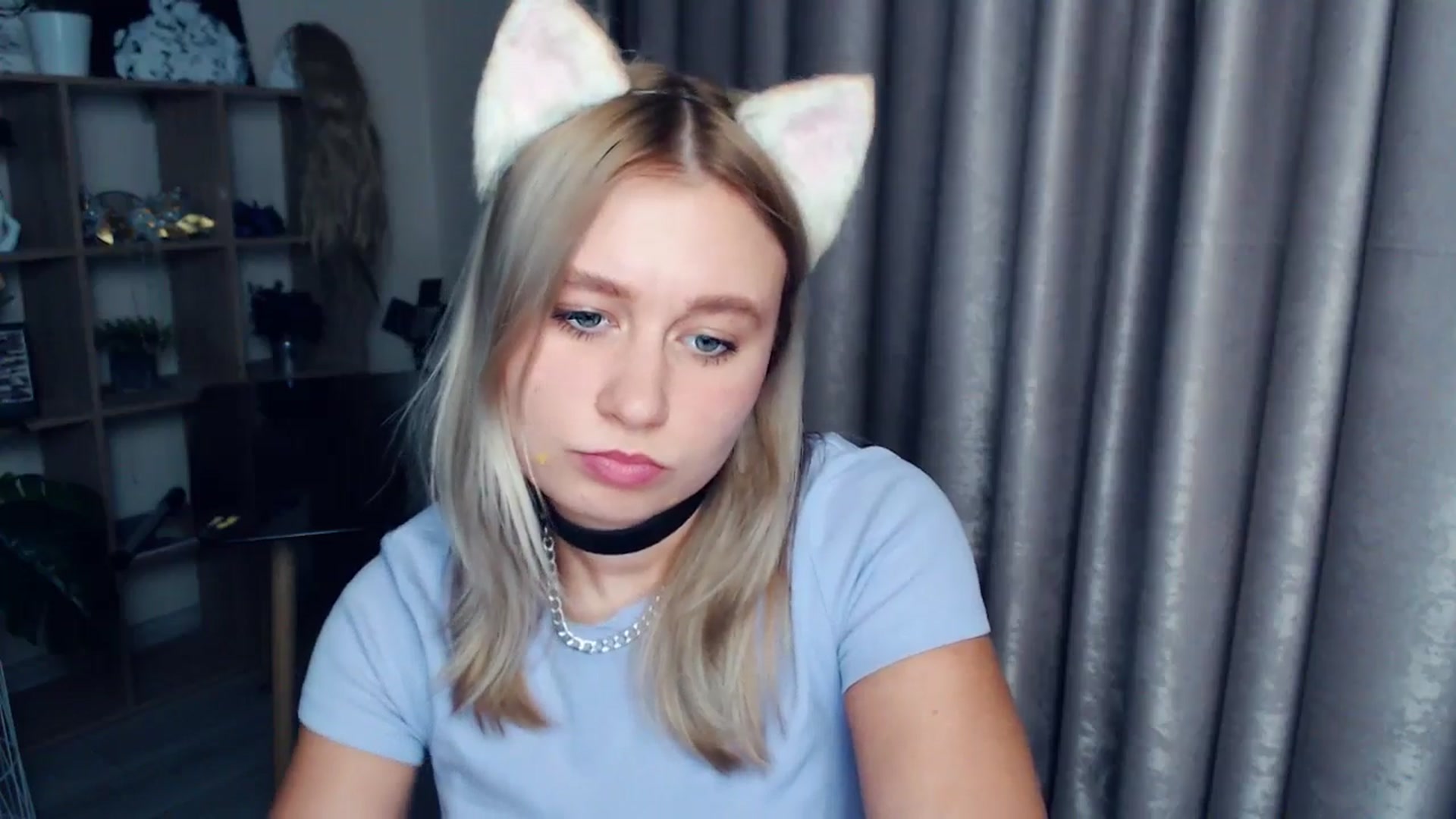 Gallery image thumbnail from Kukla_kolduna's myfreecams stream on, 12/13/2025, 18:43 image 14 of 20