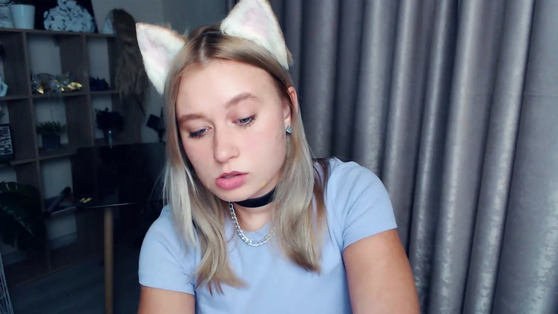 Gallery image thumbnail from Kukla_kolduna's myfreecams stream on, 12/13/2025, 18:43 image 13 of 20
