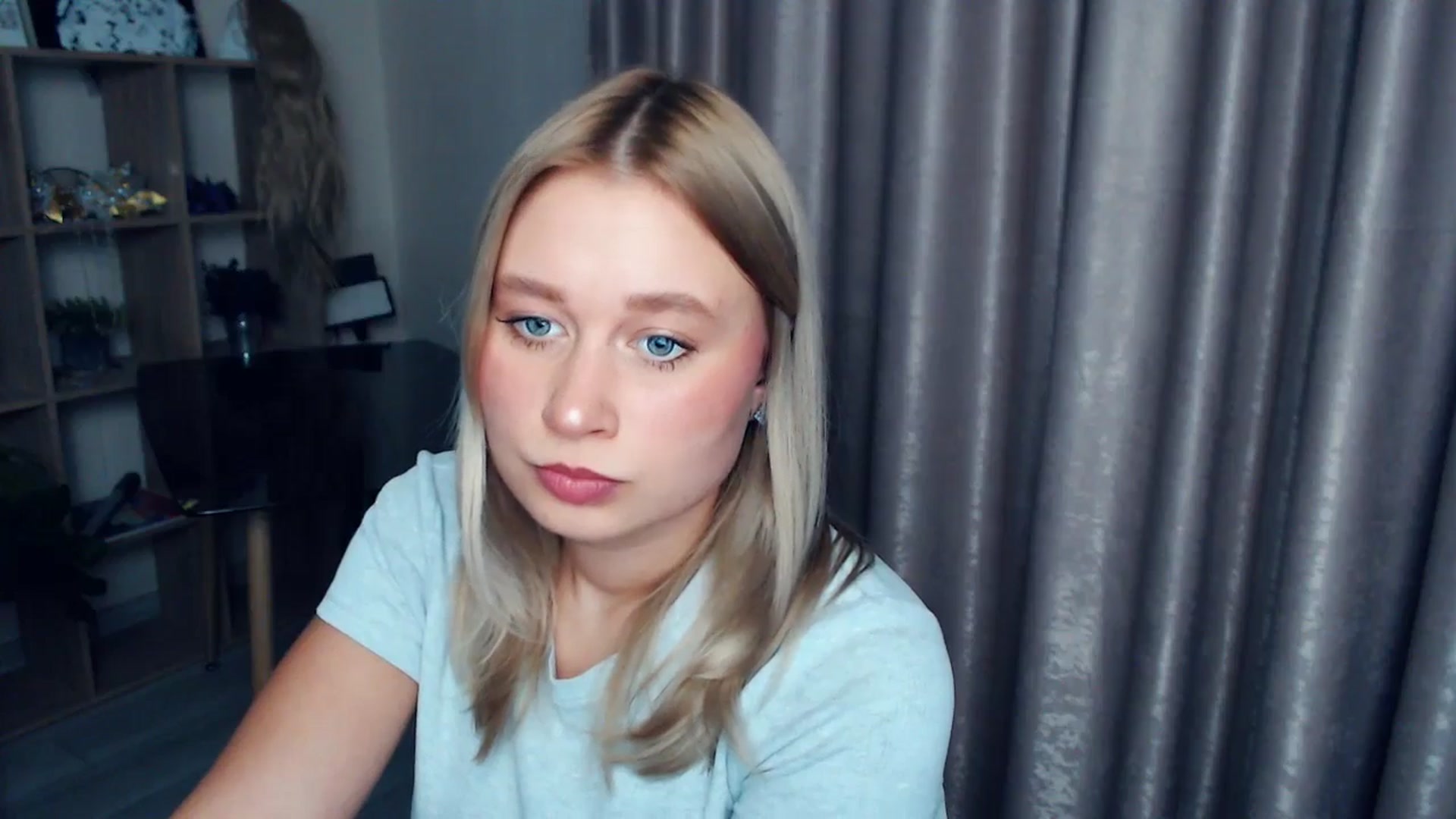 Gallery image thumbnail from Kukla_kolduna's myfreecams stream on, 12/18/2025, 17:11 image 13 of 20