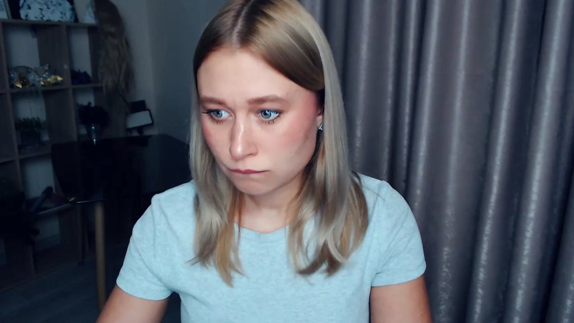 Gallery image thumbnail from Kukla_kolduna's myfreecams stream on, 12/18/2025, 18:14 image 4 of 20