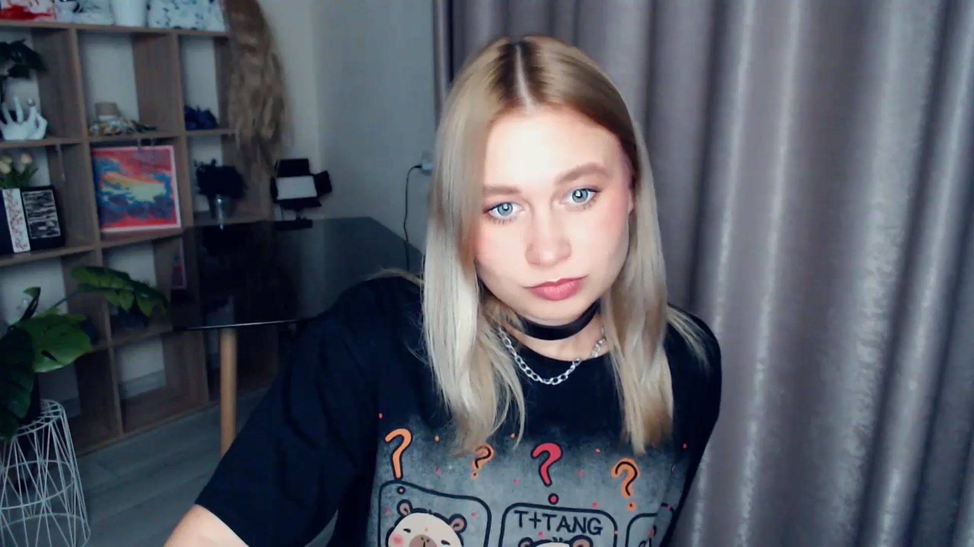 Gallery image thumbnail from Kukla_kolduna's myfreecams stream on, 12/19/2025, 17:03 image 8 of 20
