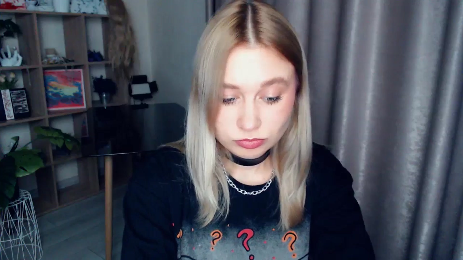 Gallery image thumbnail from Kukla_kolduna's myfreecams stream on, 12/19/2025, 17:03 image 9 of 20