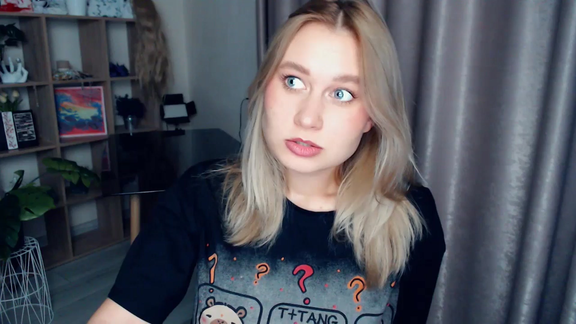 Gallery image thumbnail from Kukla_kolduna's myfreecams stream on, 12/19/2025, 17:03 image 14 of 20