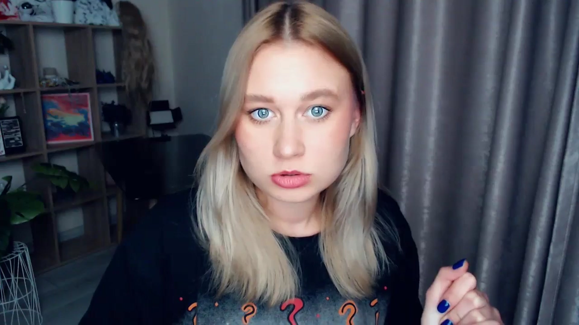 Gallery image thumbnail from Kukla_kolduna's myfreecams stream on, 12/19/2025, 19:15 image 6 of 20