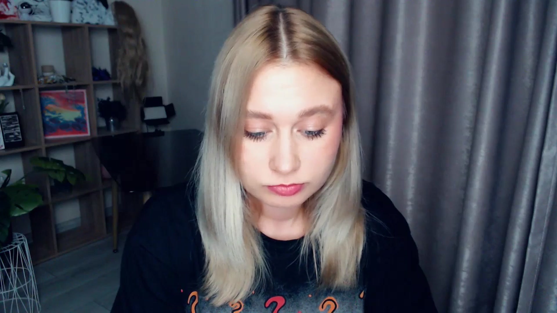 Gallery image thumbnail from Kukla_kolduna's myfreecams stream on, 12/19/2025, 19:15 image 2 of 20
