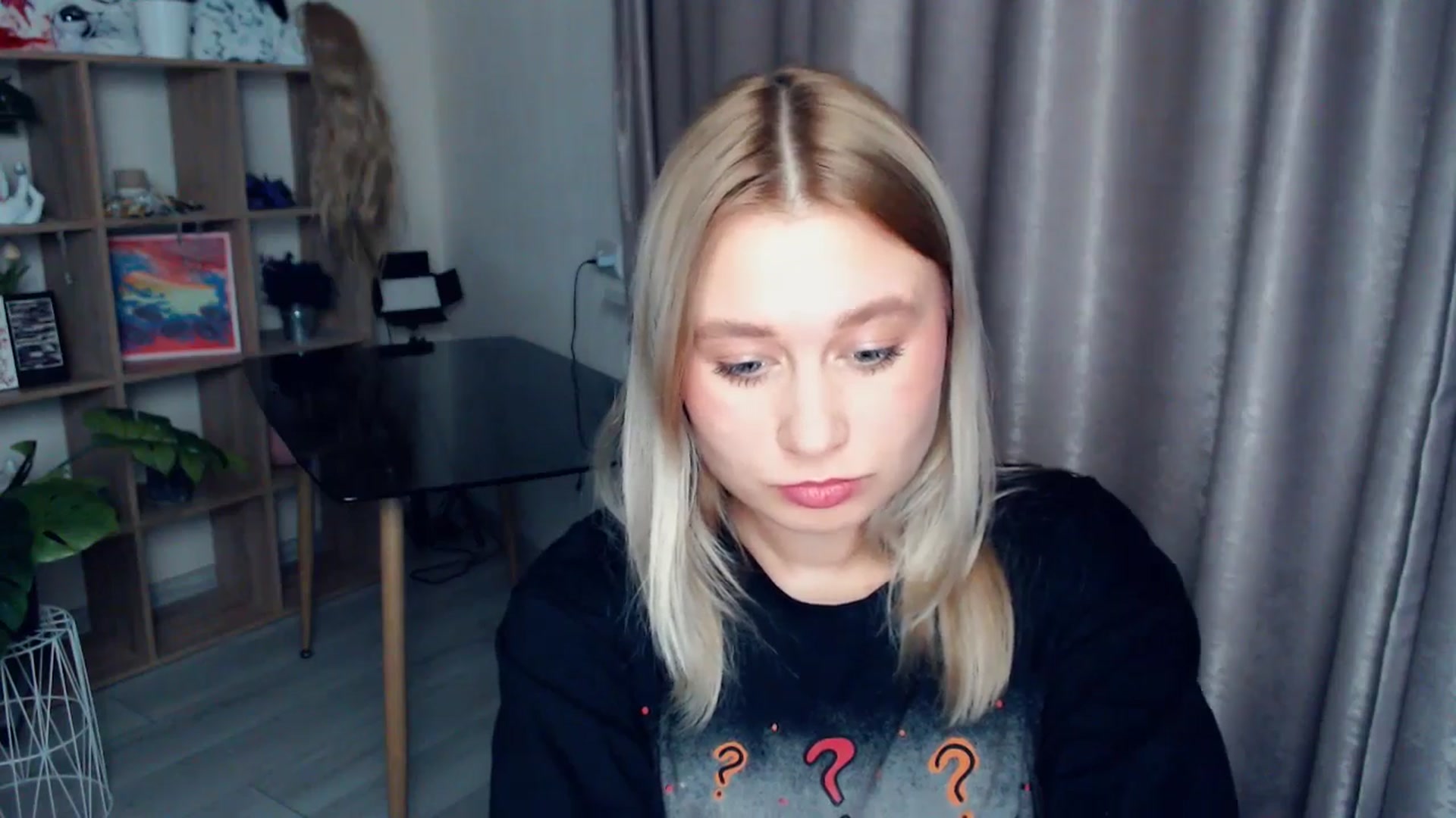 Gallery image thumbnail from Kukla_kolduna's myfreecams stream on, 12/19/2025, 19:15 image 20 of 20