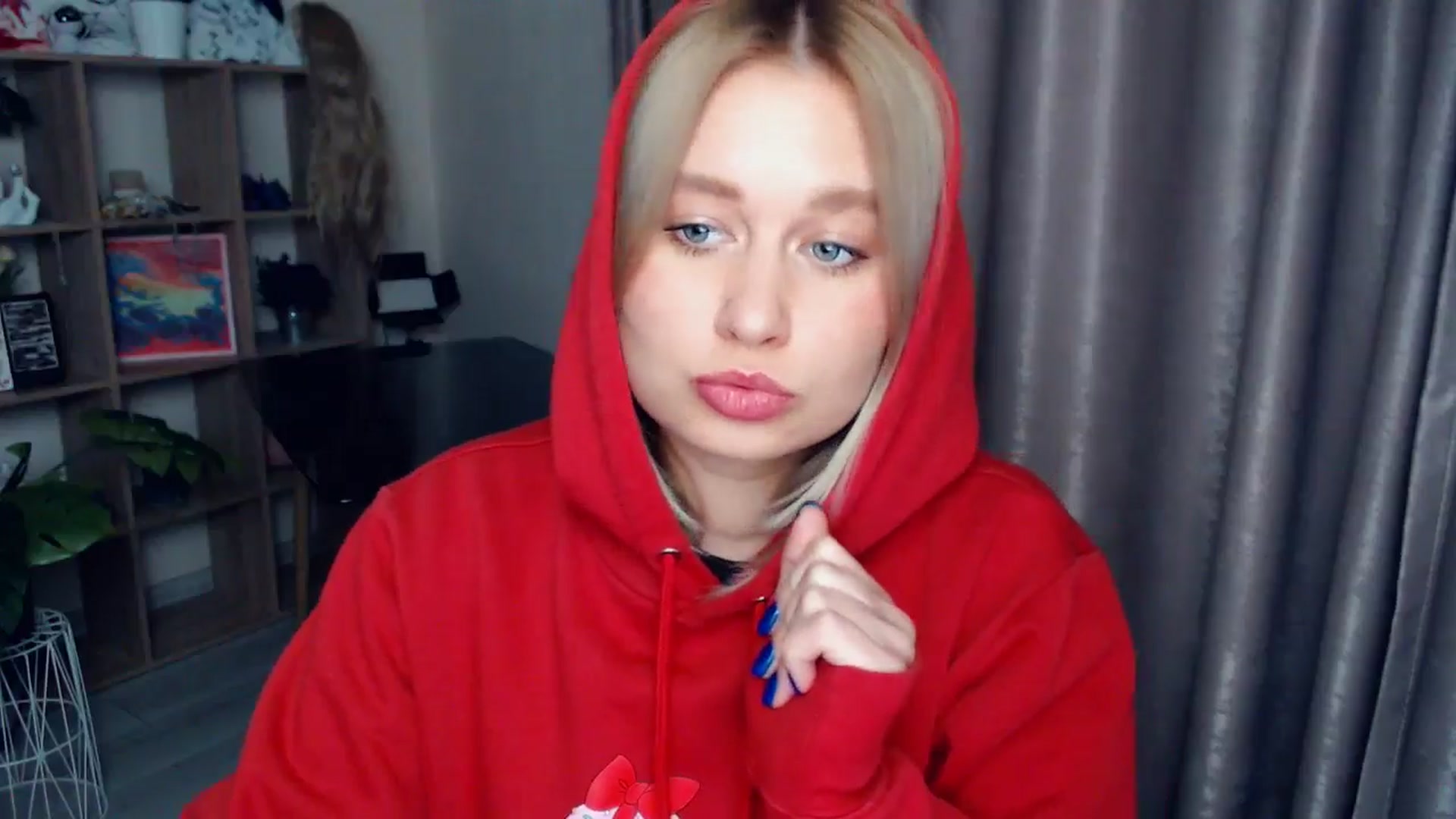 Gallery image thumbnail from Kukla_kolduna's myfreecams stream on, 12/19/2025, 19:15 image 9 of 20