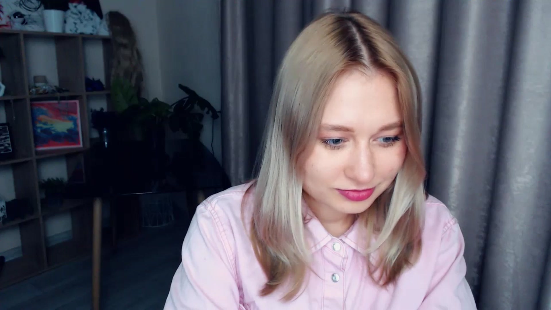 Gallery image thumbnail from Kukla_kolduna's myfreecams stream on, 12/20/2025, 17:29 image 4 of 20
