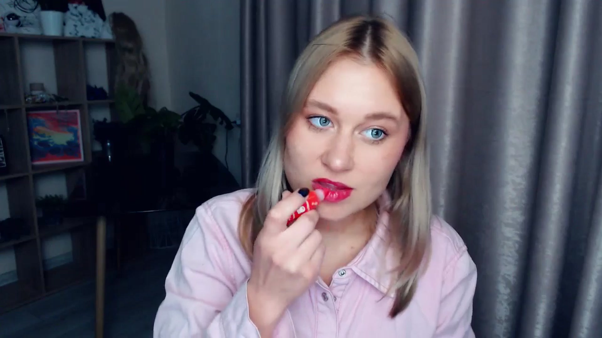 Gallery image thumbnail from Kukla_kolduna's myfreecams stream on, 12/20/2025, 17:29 image 20 of 20