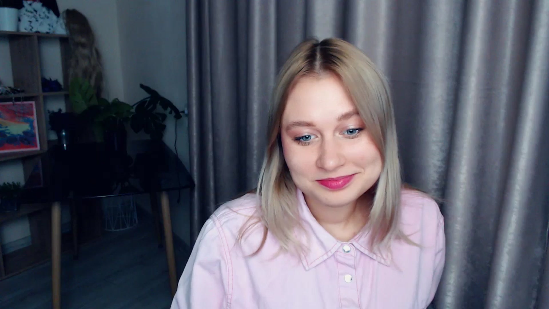 Gallery image thumbnail from Kukla_kolduna's myfreecams stream on, 12/20/2025, 19:09 image 12 of 20