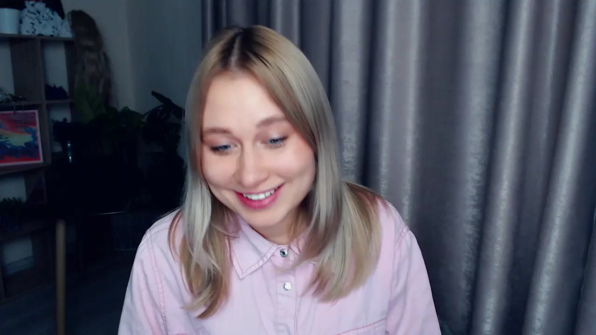 Gallery image thumbnail from Kukla_kolduna's myfreecams stream on, 12/20/2025, 19:09 image 6 of 20