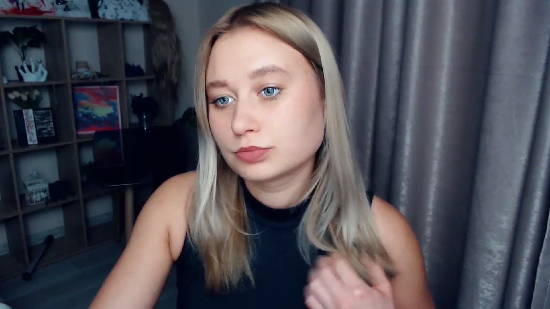 Gallery image thumbnail from Kukla_kolduna's myfreecams stream on, 12/21/2025, 17:35 image 10 of 20