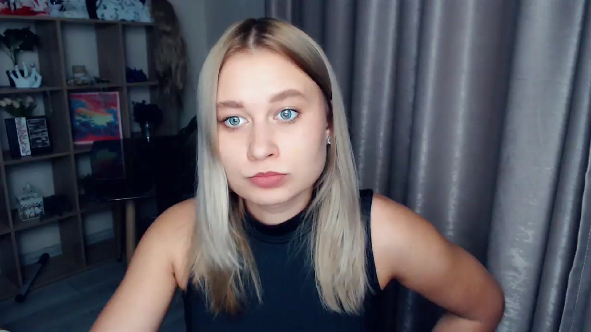 Gallery image thumbnail from Kukla_kolduna's myfreecams stream on, 12/21/2025, 18:28 image 6 of 20