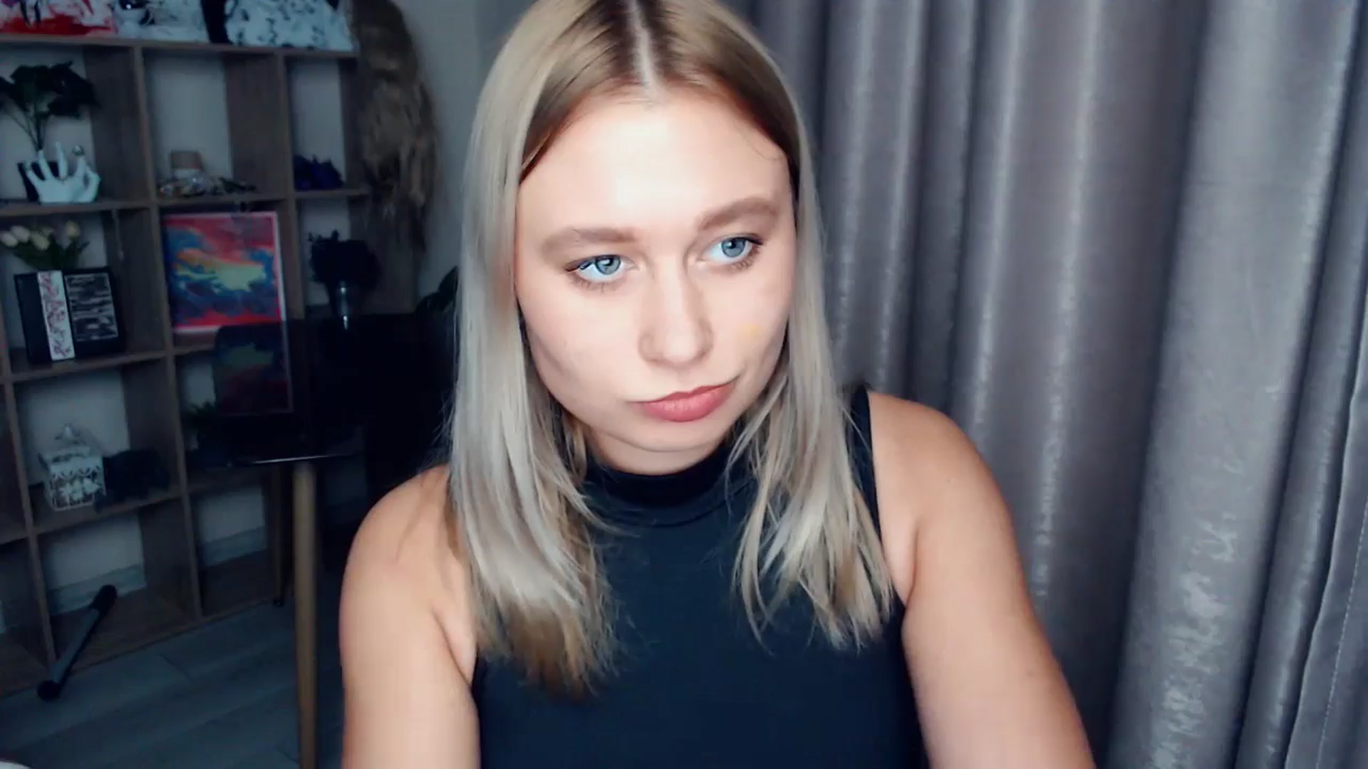 Gallery image thumbnail from Kukla_kolduna's myfreecams stream on, 12/21/2025, 18:28 image 14 of 20