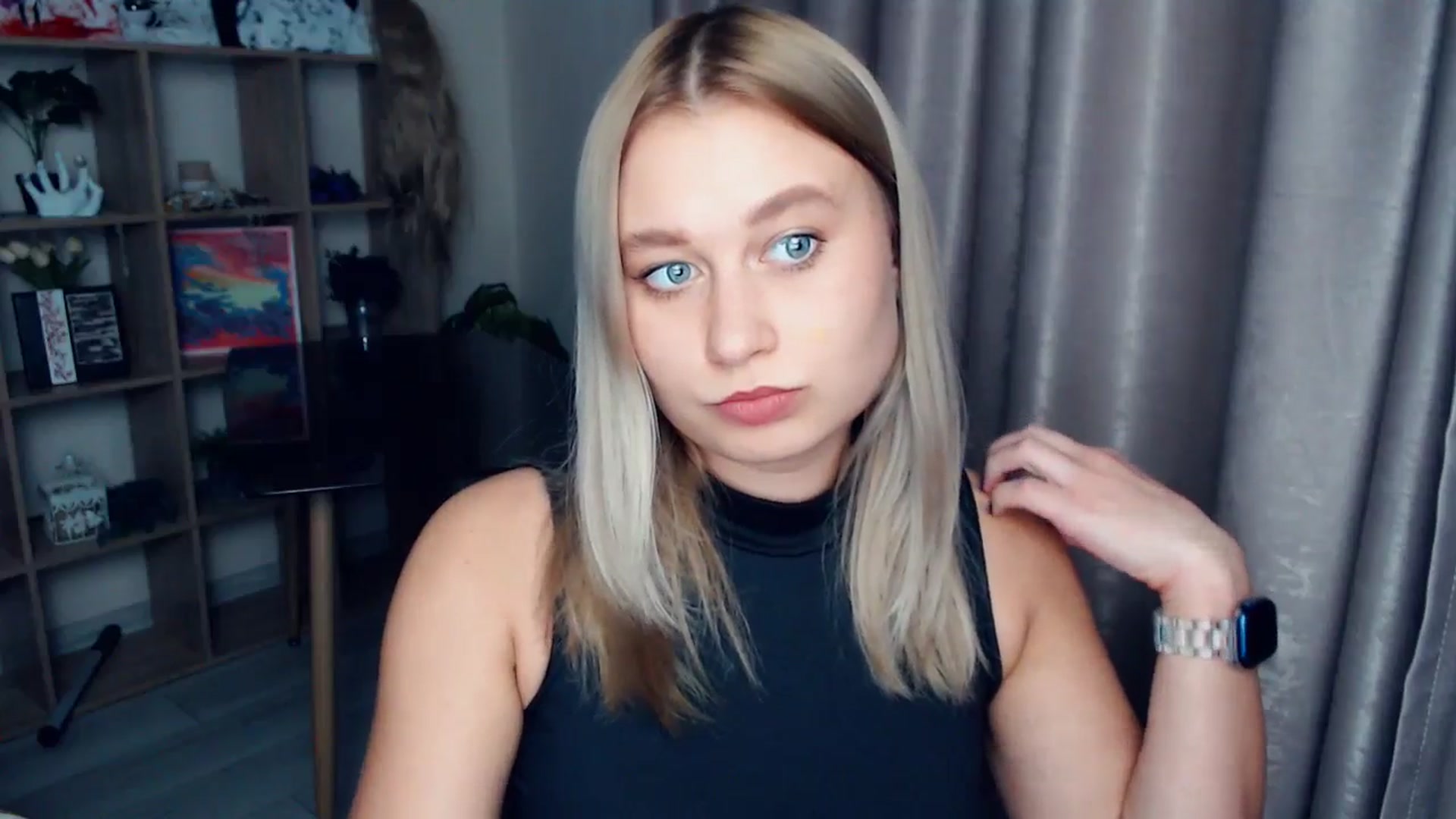 Gallery image thumbnail from Kukla_kolduna's myfreecams stream on, 12/21/2025, 18:28 image 2 of 20