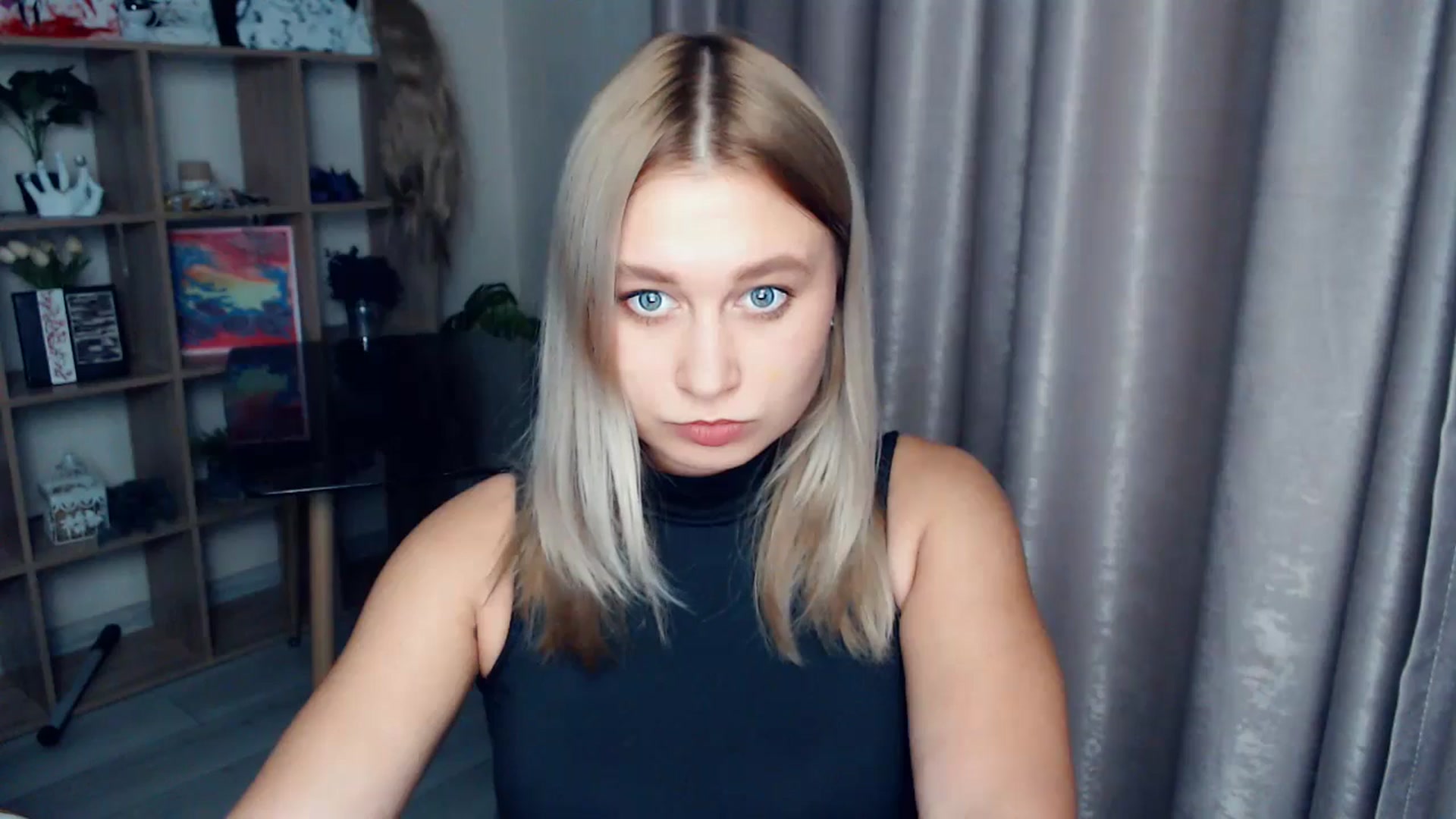 Gallery image thumbnail from Kukla_kolduna's myfreecams stream on, 12/21/2025, 18:28 image 5 of 20