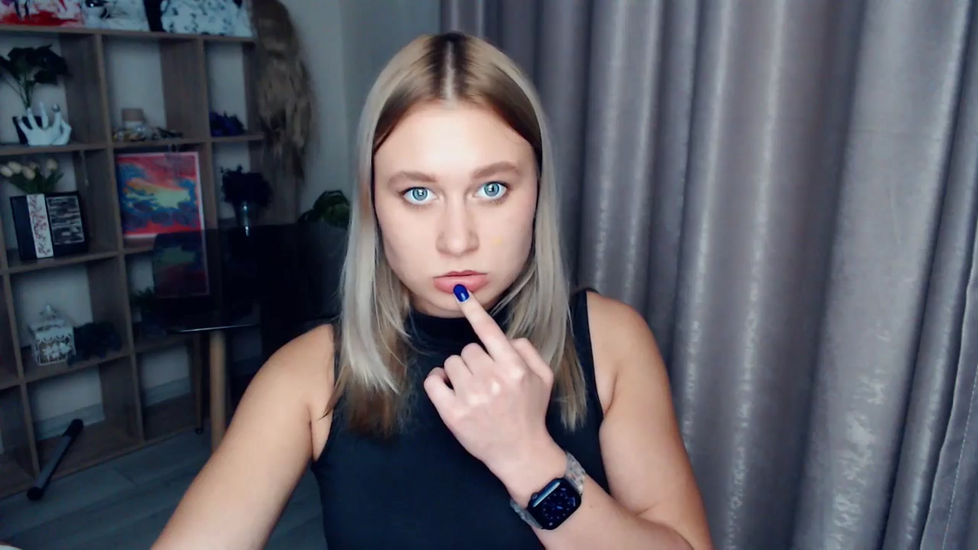 Gallery image thumbnail from Kukla_kolduna's myfreecams stream on, 12/21/2025, 18:28 image 13 of 20