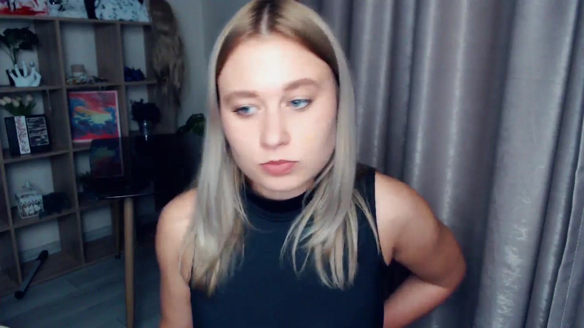 Gallery image thumbnail from Kukla_kolduna's myfreecams stream on, 12/21/2025, 18:28 image 11 of 20