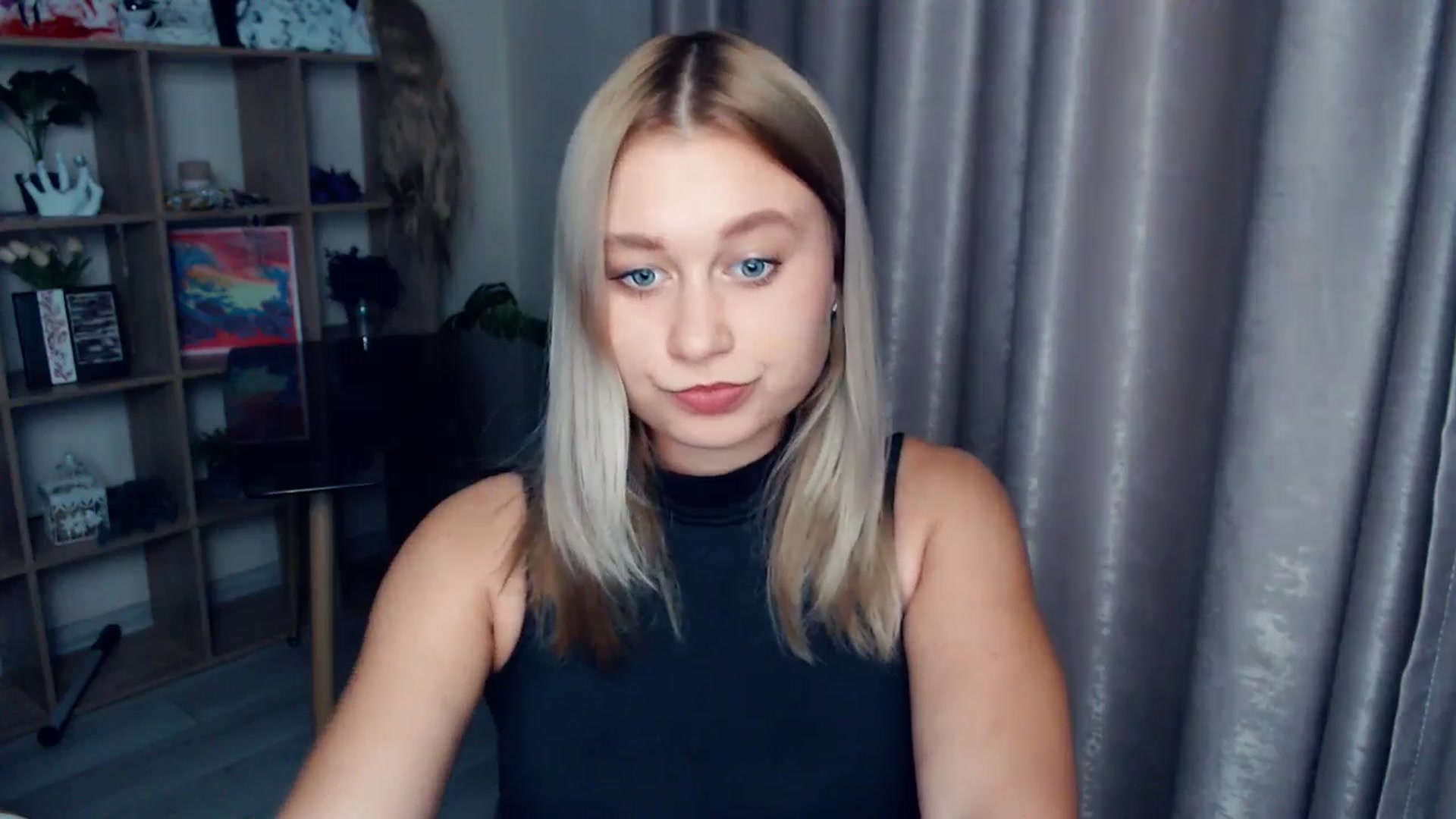 Gallery image thumbnail from Kukla_kolduna's myfreecams stream on, 12/21/2025, 18:28 image 4 of 20