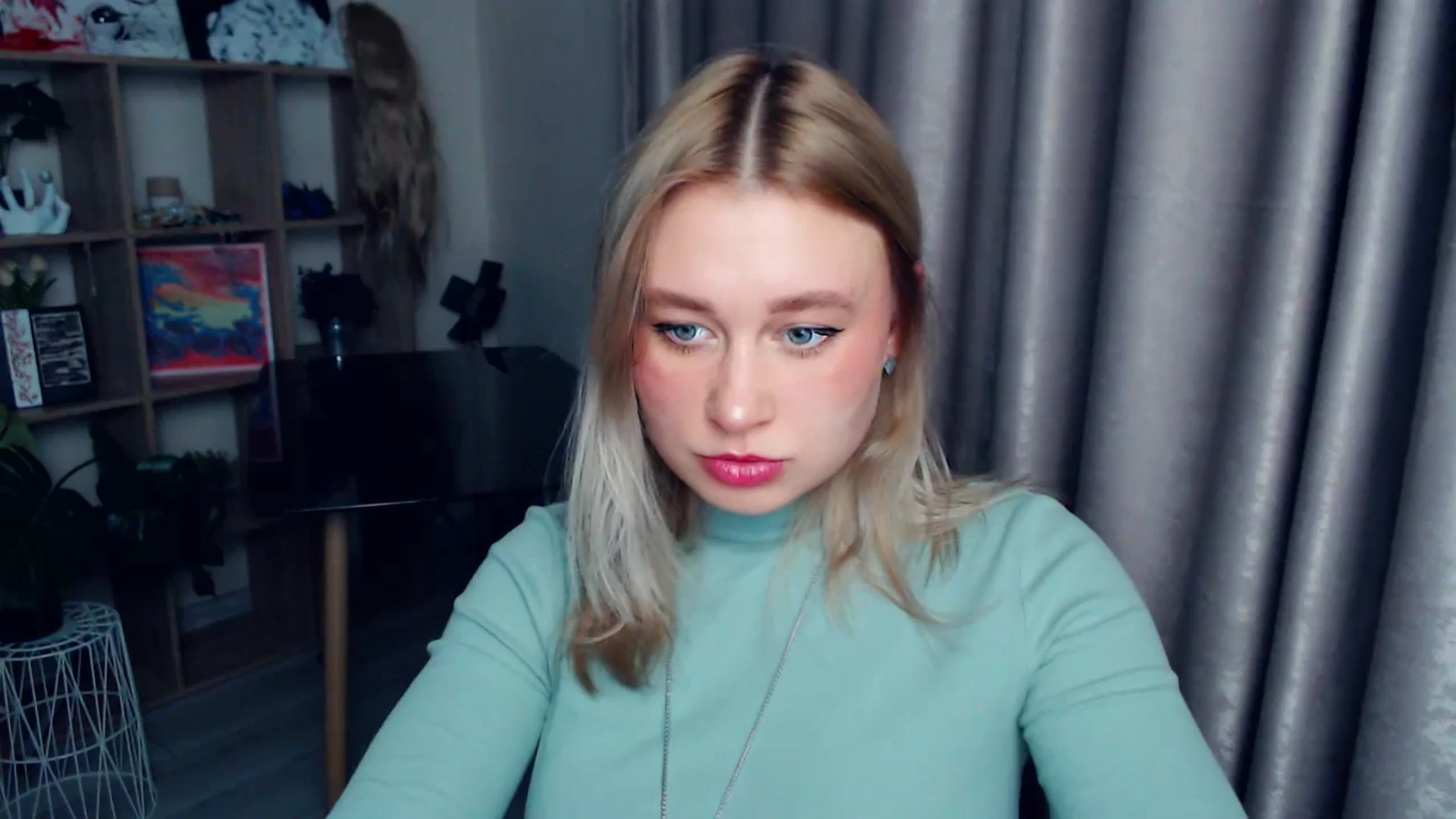 Gallery image thumbnail from Kukla_kolduna's myfreecams stream on, 12/24/2025, 15:44 image 9 of 20