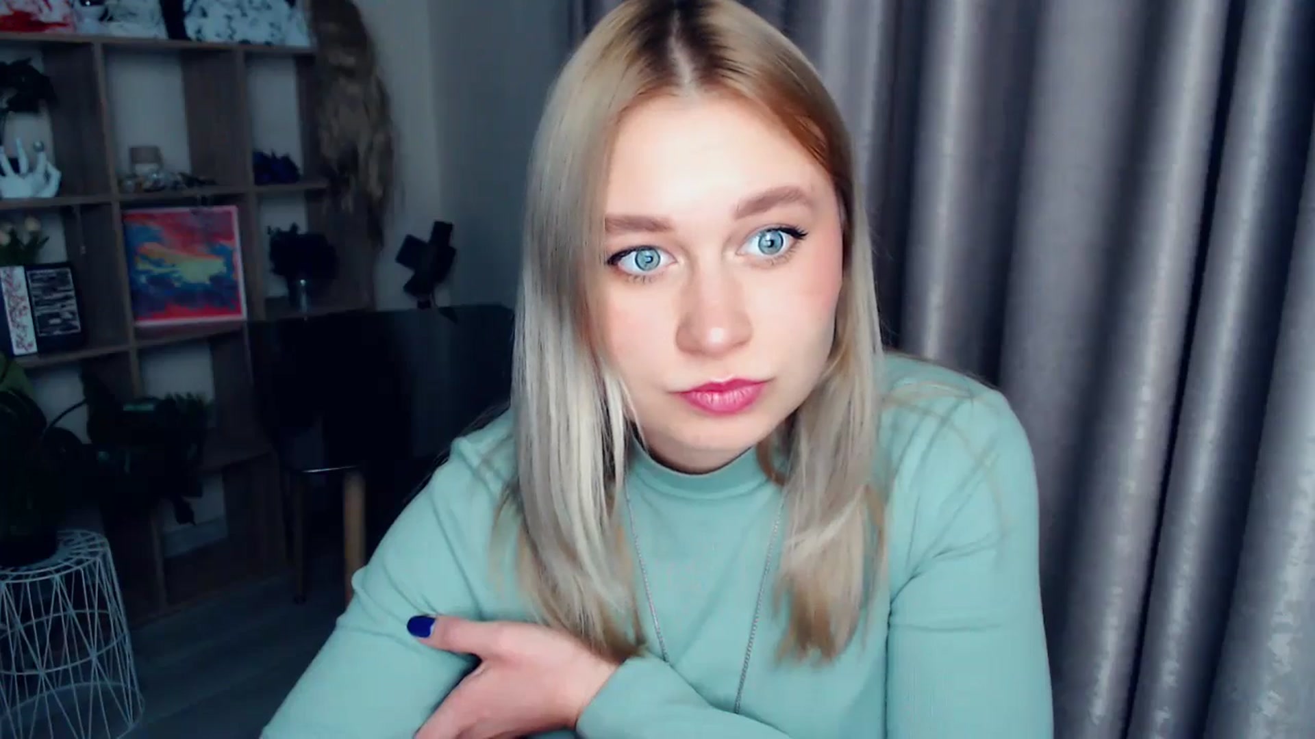 Gallery image thumbnail from Kukla_kolduna's myfreecams stream on, 12/24/2025, 19:09 image 3 of 20