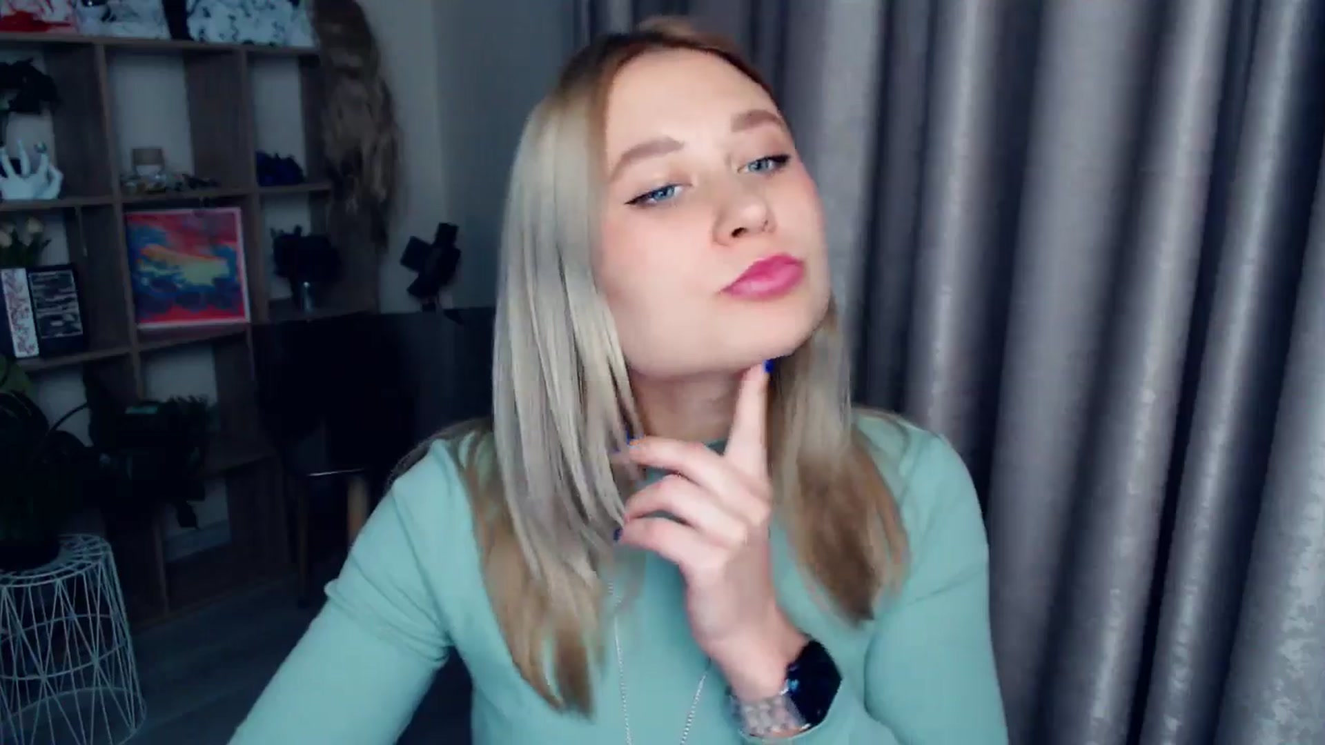 Gallery image thumbnail from Kukla_kolduna's myfreecams stream on, 12/24/2025, 19:09 image 9 of 20