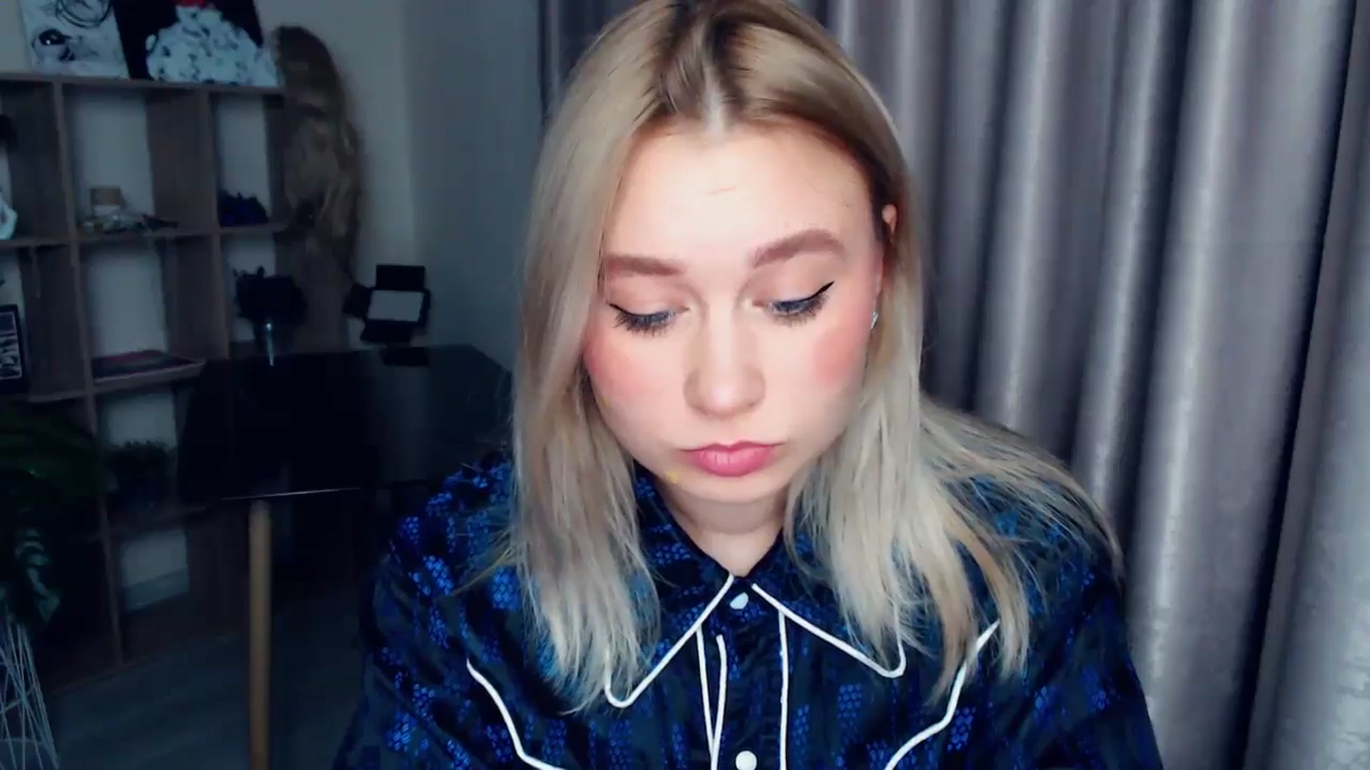 Gallery image thumbnail from Kukla_kolduna's myfreecams stream on, 12/27/2025, 18:37 image 2 of 20