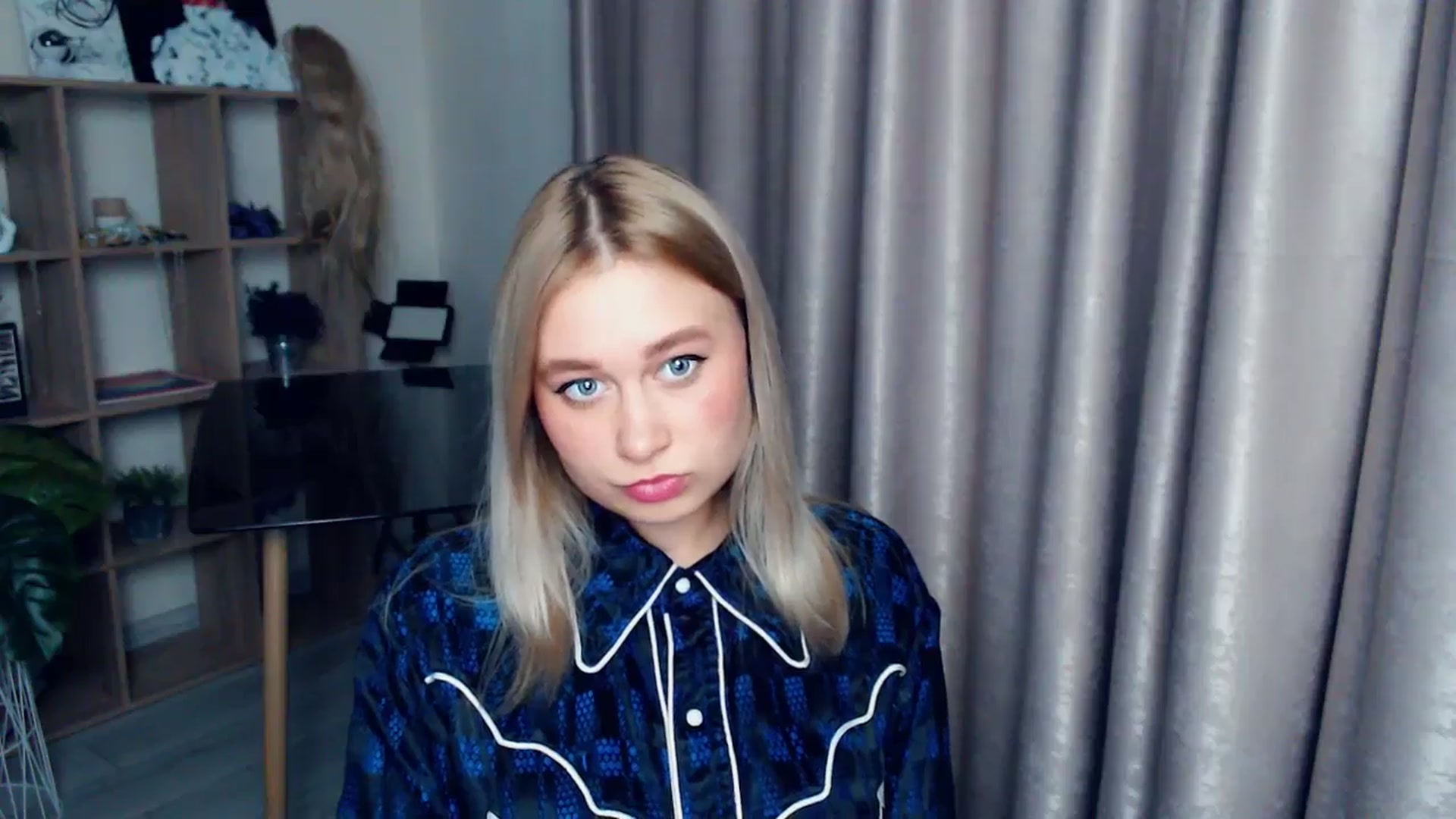 Gallery image thumbnail from Kukla_kolduna's myfreecams stream on, 12/27/2025, 18:37 image 19 of 20